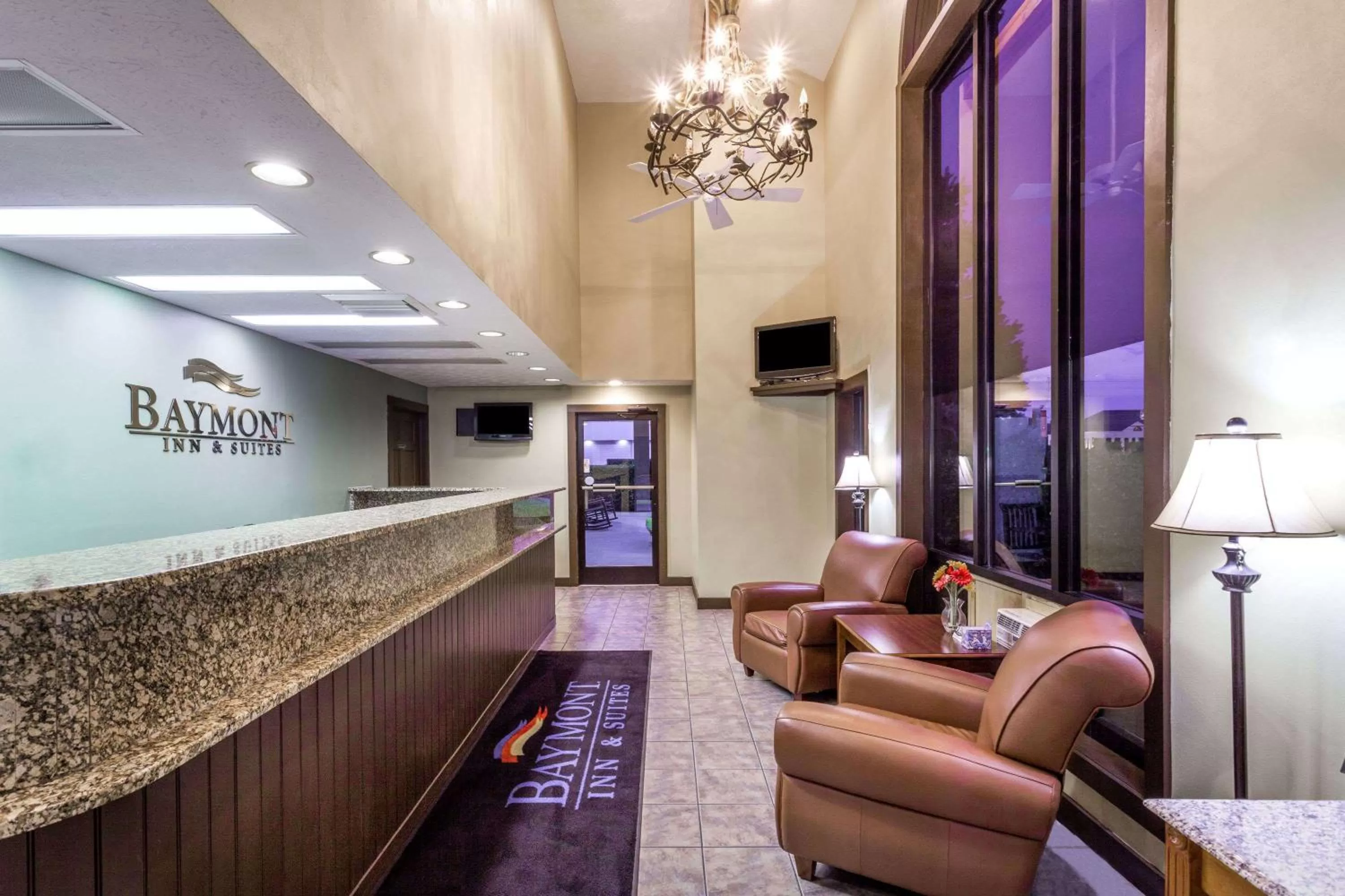 Lobby or reception in Baymont by Wyndham Pigeon Forge near Island Drive