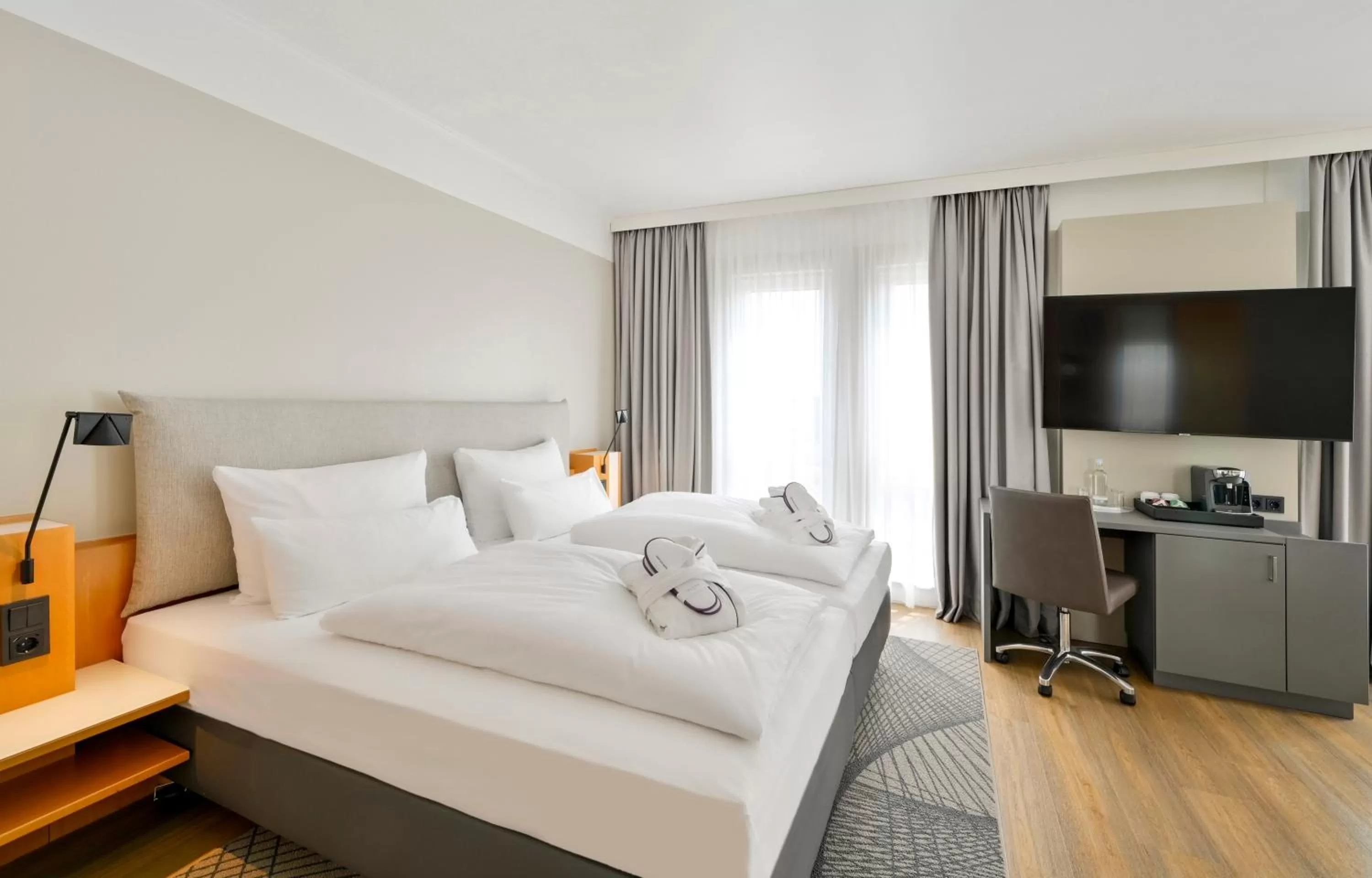 Bed in Mercure Kamen Unna