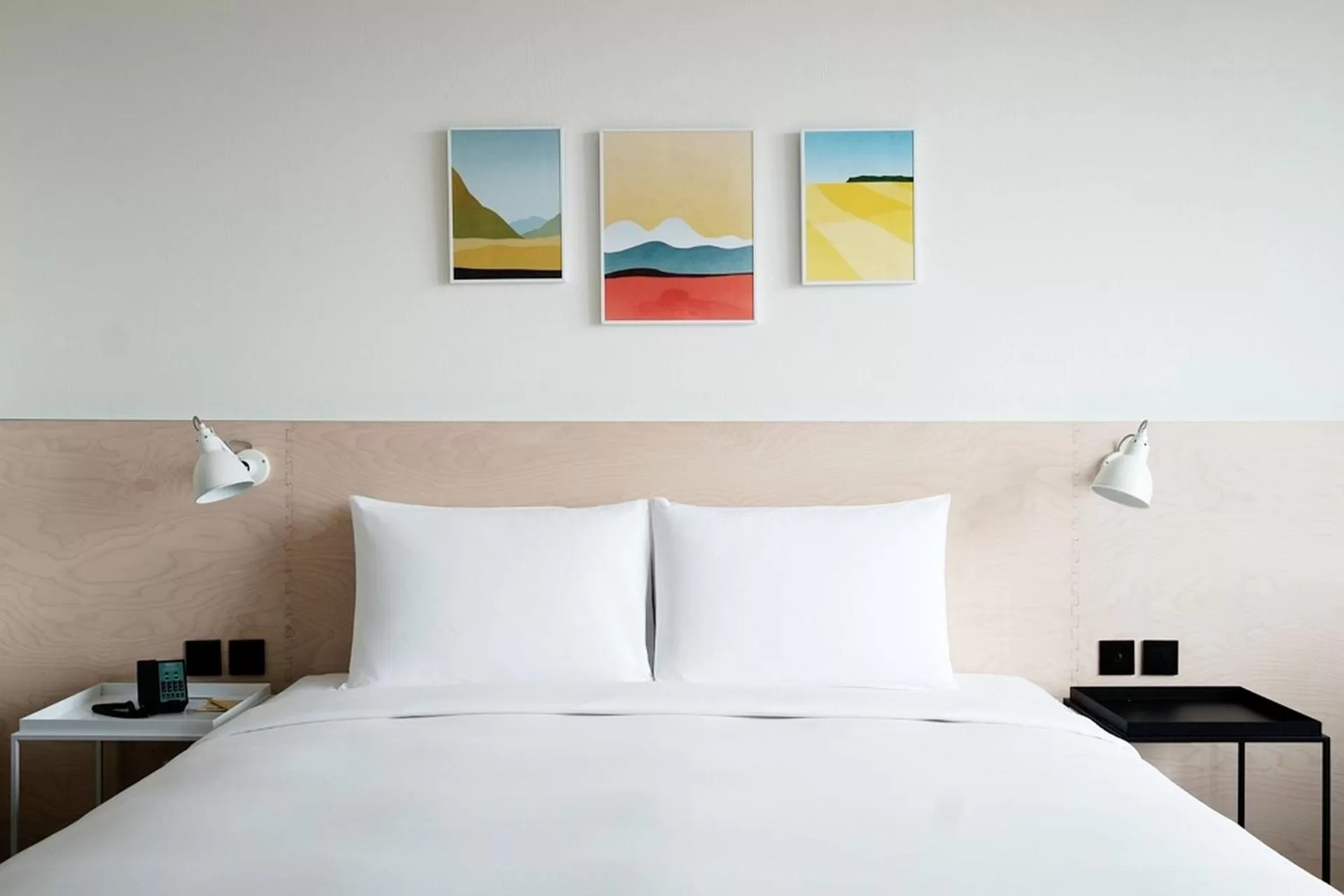 Bed in amba Taipei Songshan