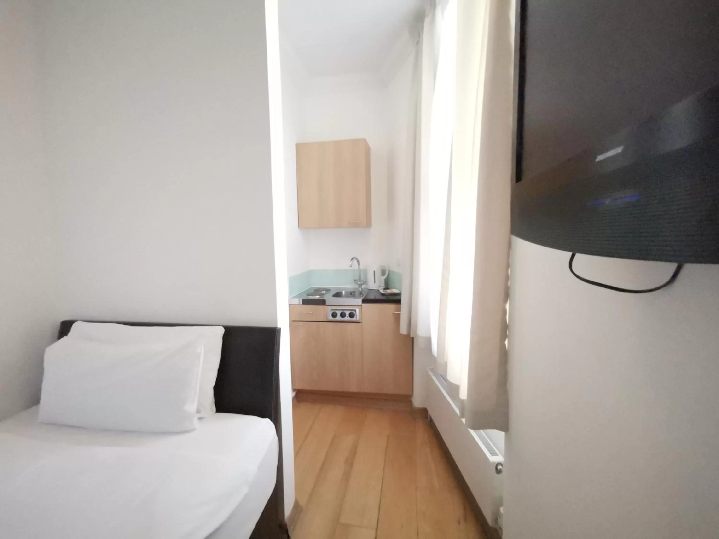 Bedroom, Bed in The Royale Chulan Hyde Park Hotel