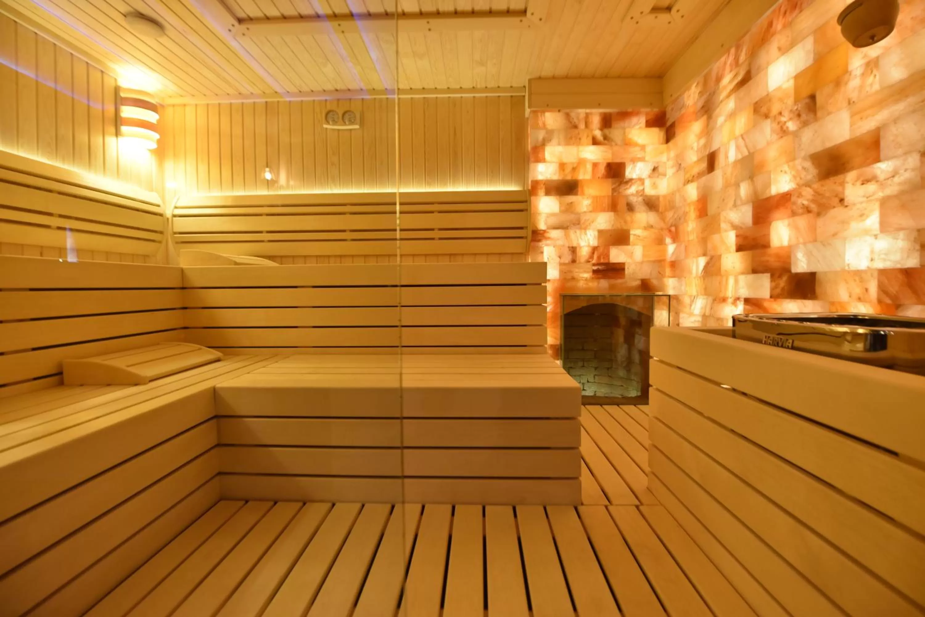 Spa and wellness centre/facilities in Hotel Passpartù Home Garni