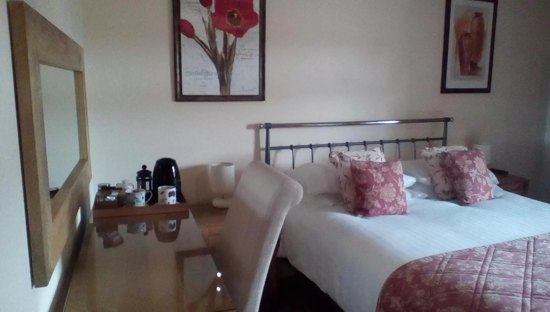 Bed in The Lincolnshire Poacher Inn