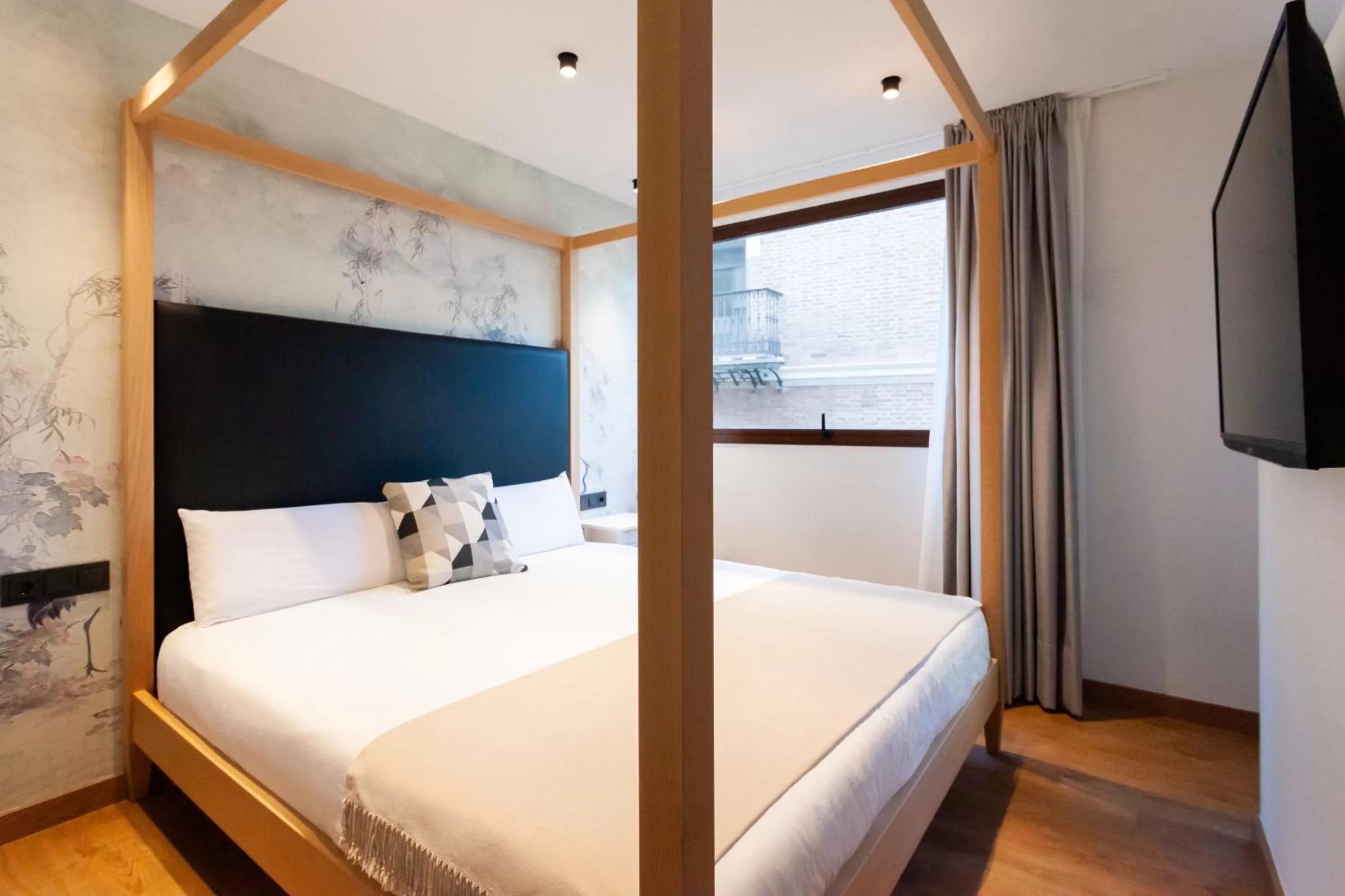 Bed in Welldone Sierpes Boutique