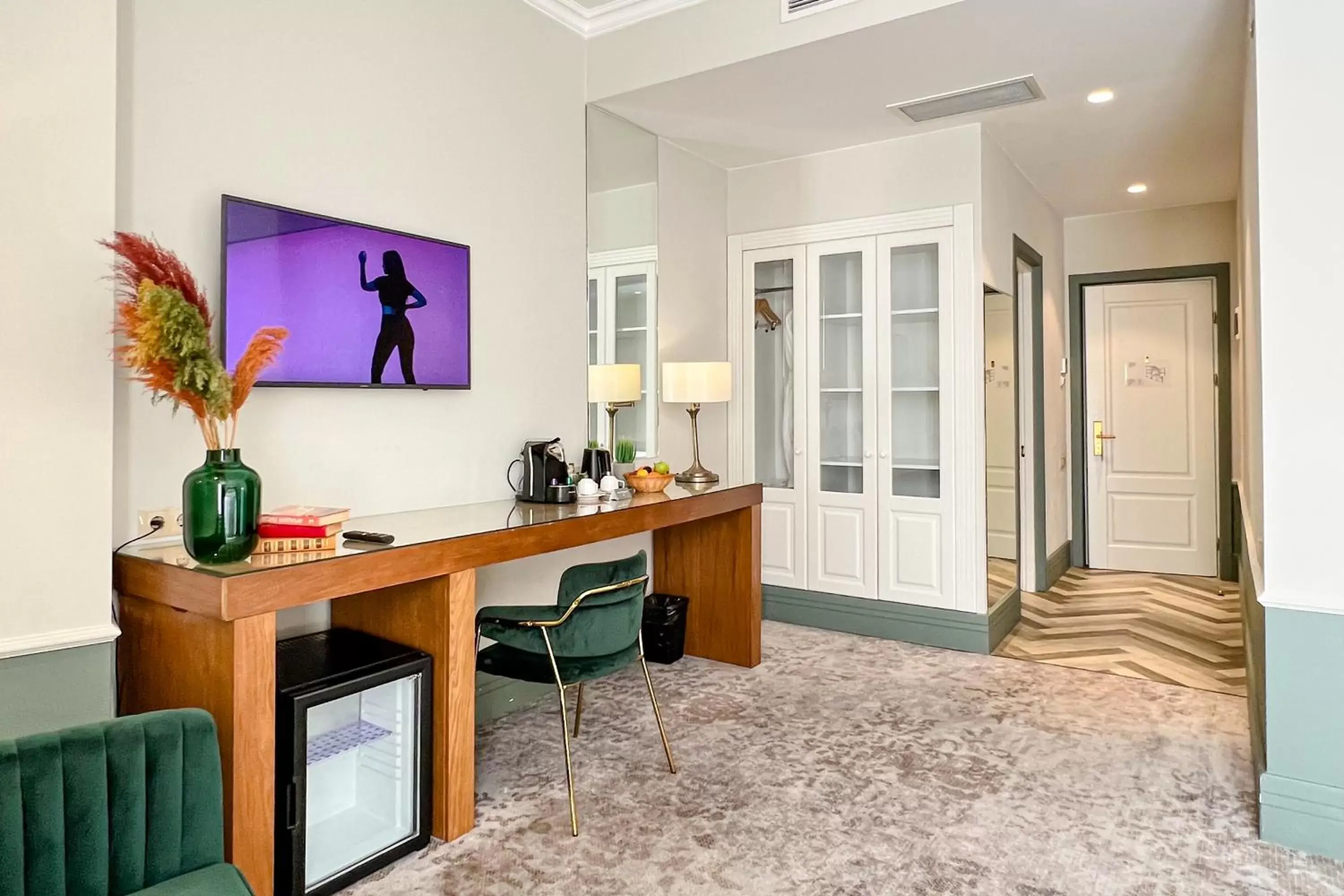 King Suite in Europe Hotel King Suite in Europe Hotel