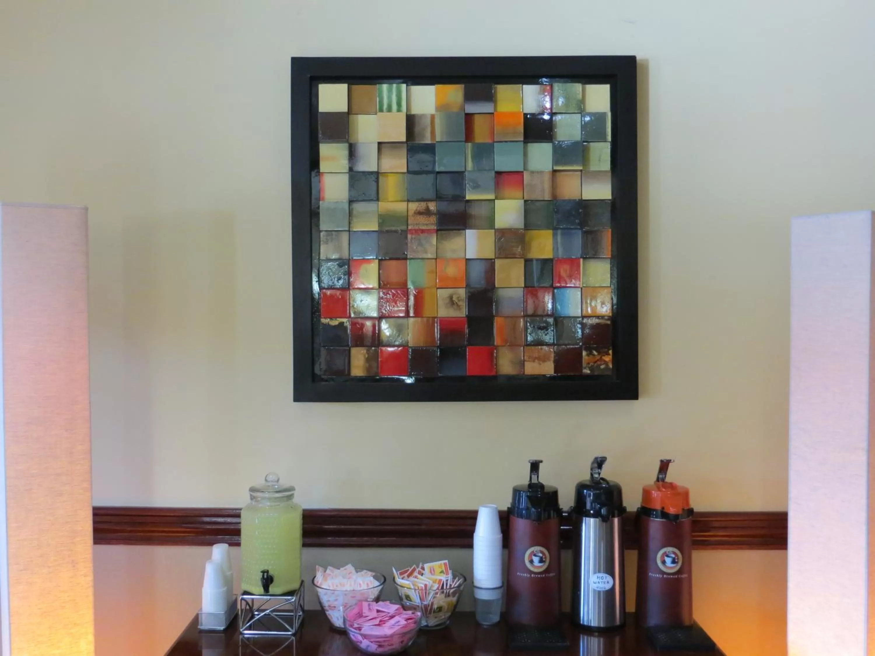 Drinks in Wingate by Wyndham Savannah Gateway