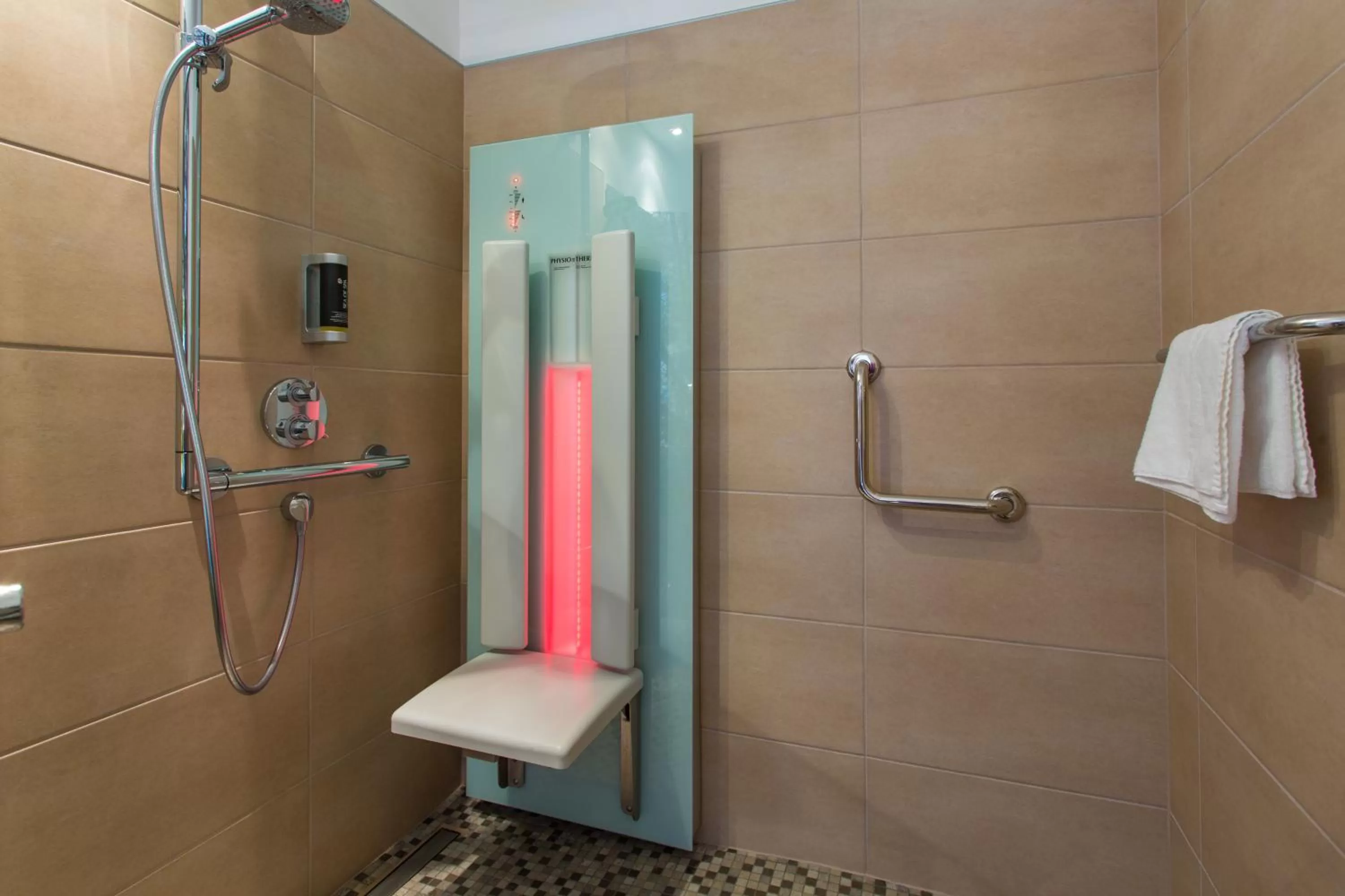 Shower in Hotel Kongress