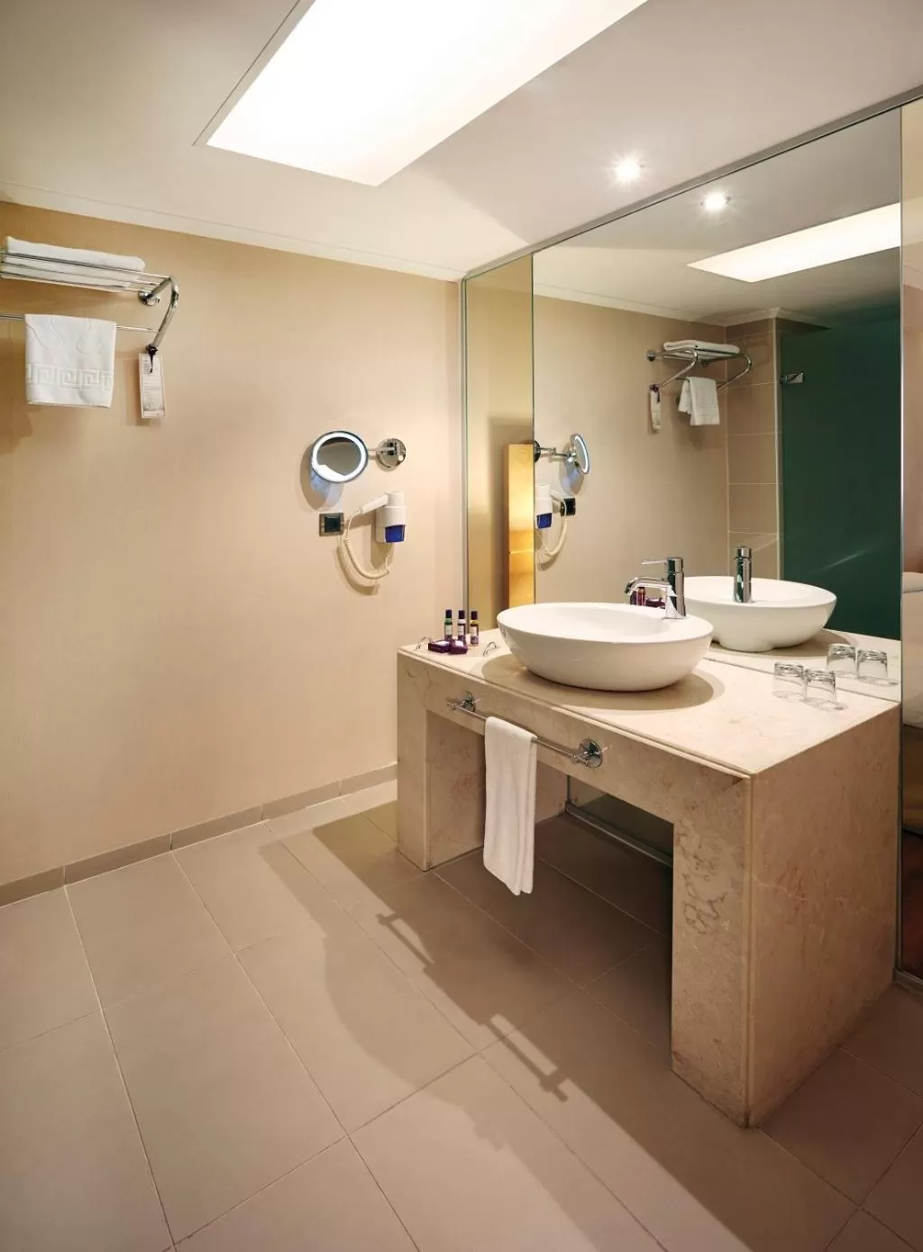 Bathroom in Anemon Grand Konya Otel