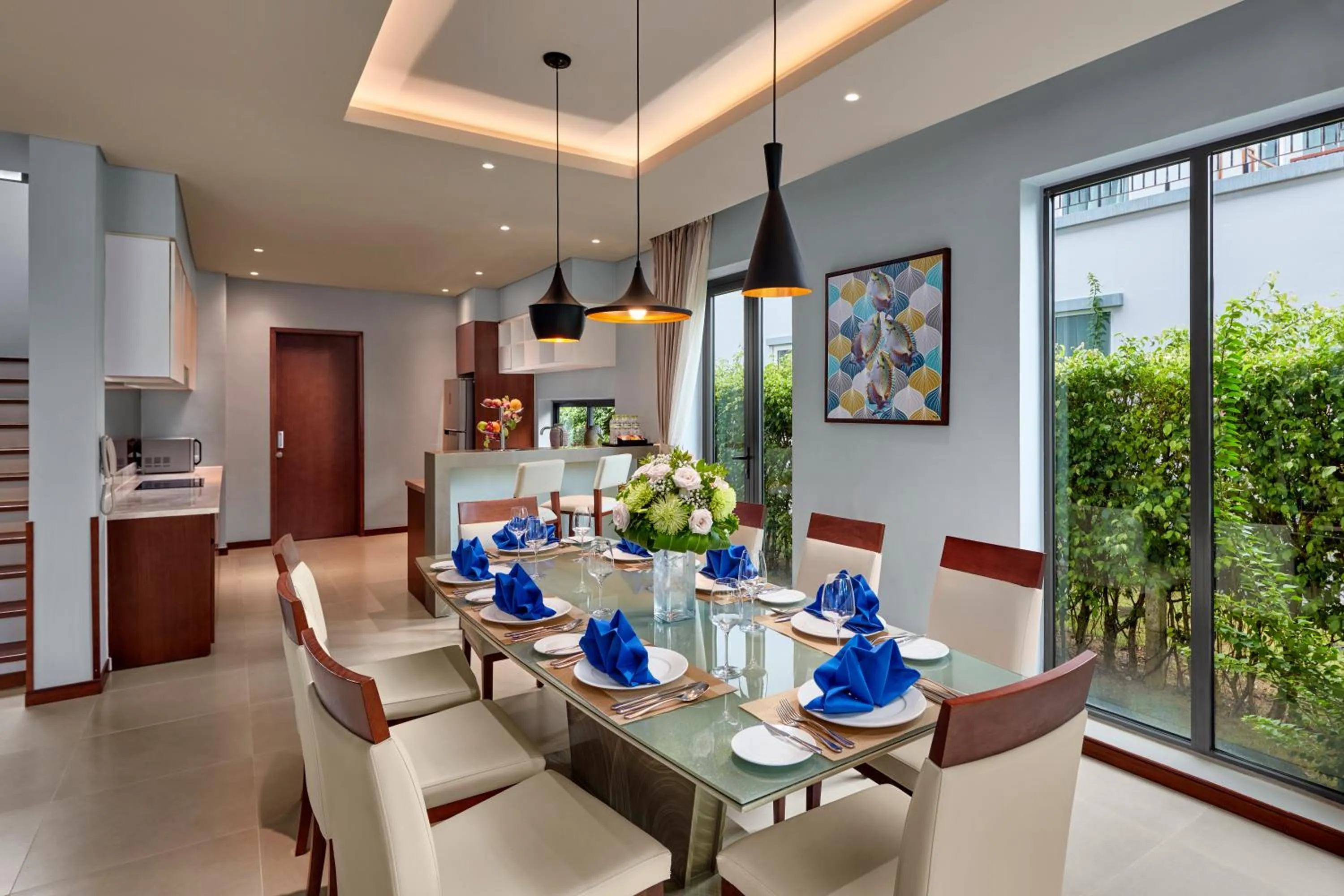 Dining area in Best Western Premier Sonasea Villas Phu Quoc