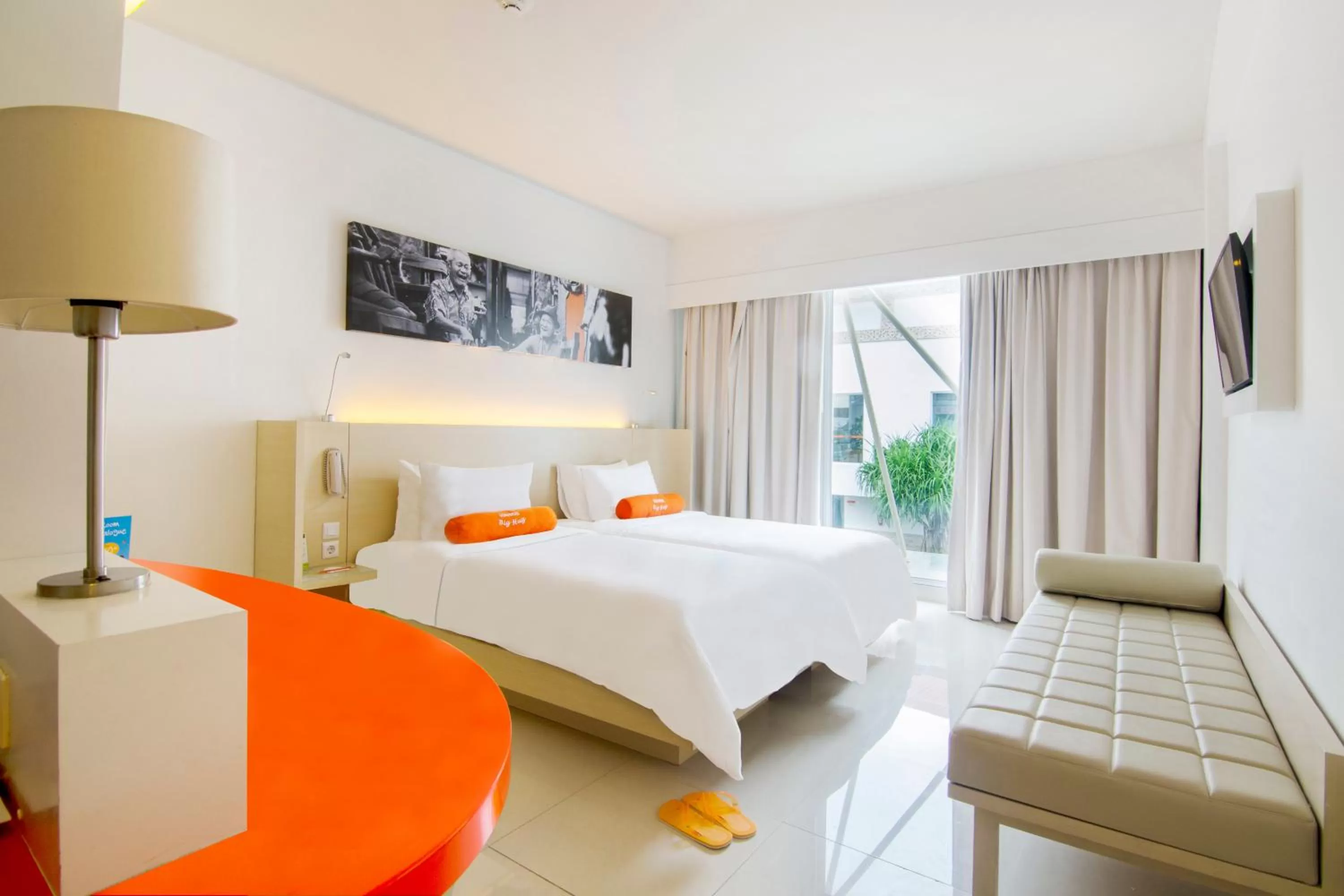 Bedroom, Bed in HARRIS Hotel and Conventions Denpasar Bali