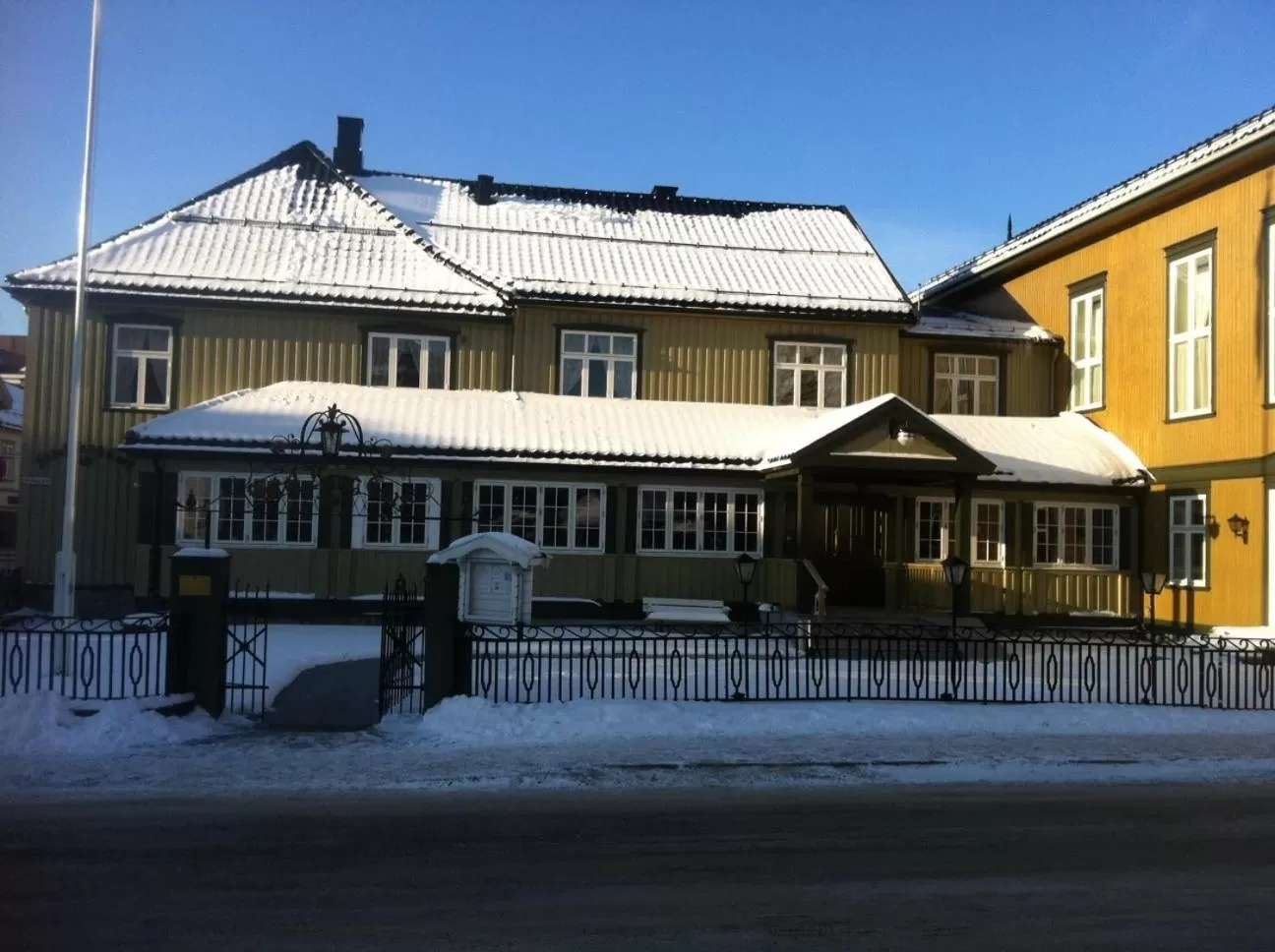 Facade/entrance in Hotel Kong Carl - Unike Hoteller