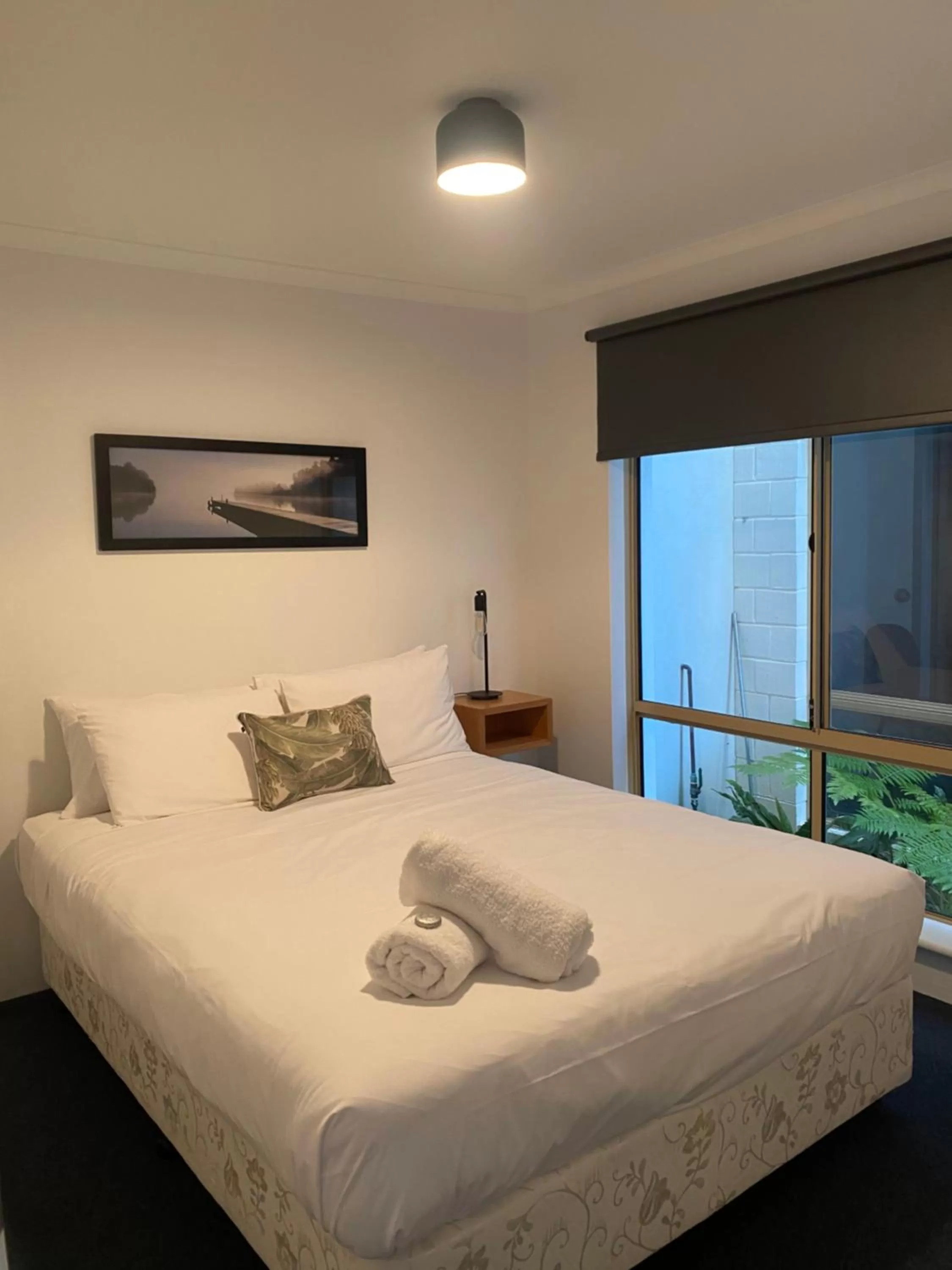 Bedroom, Bed in Archipelago Apartments Esperance