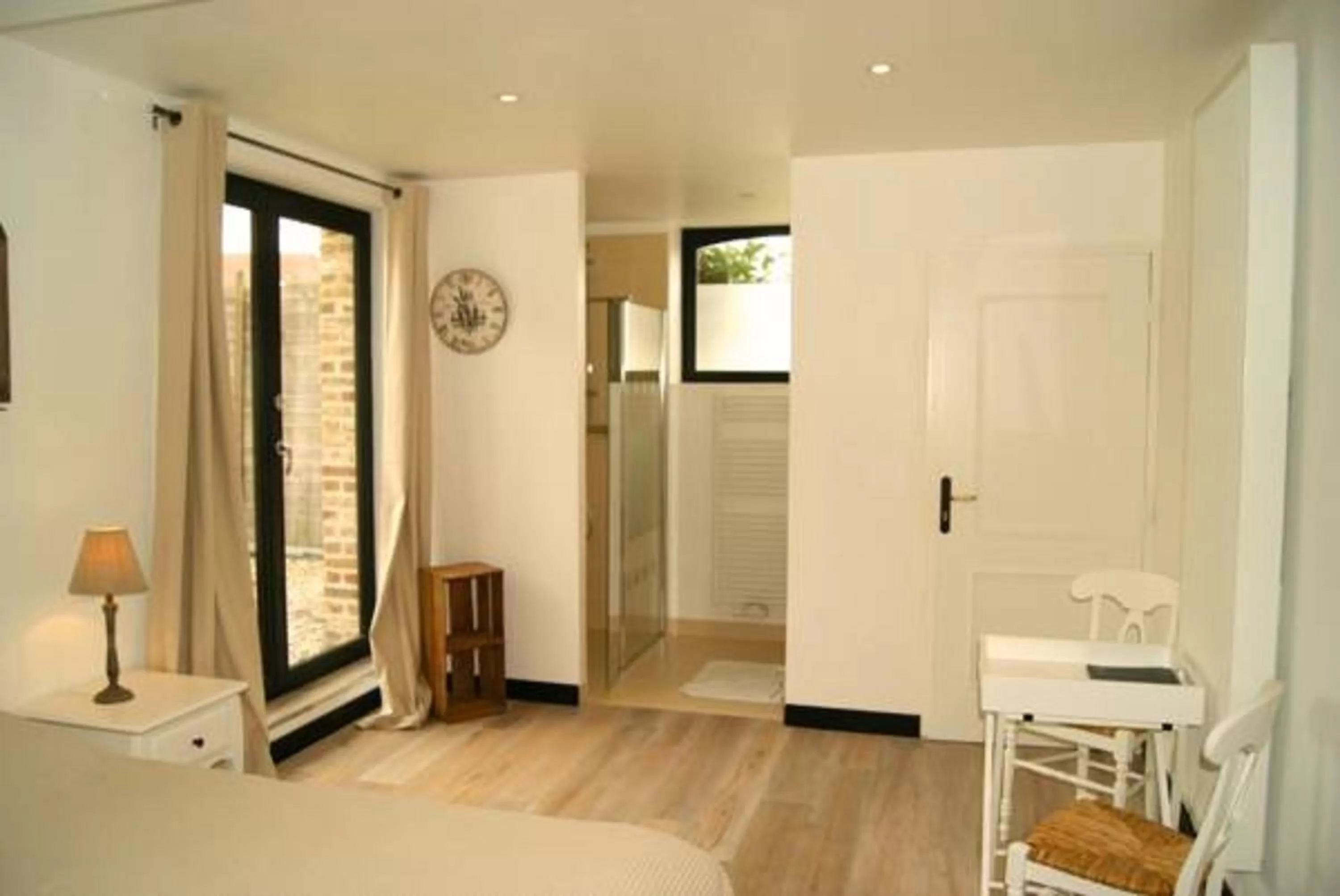 Photo of the whole room in La Grange De Salomé