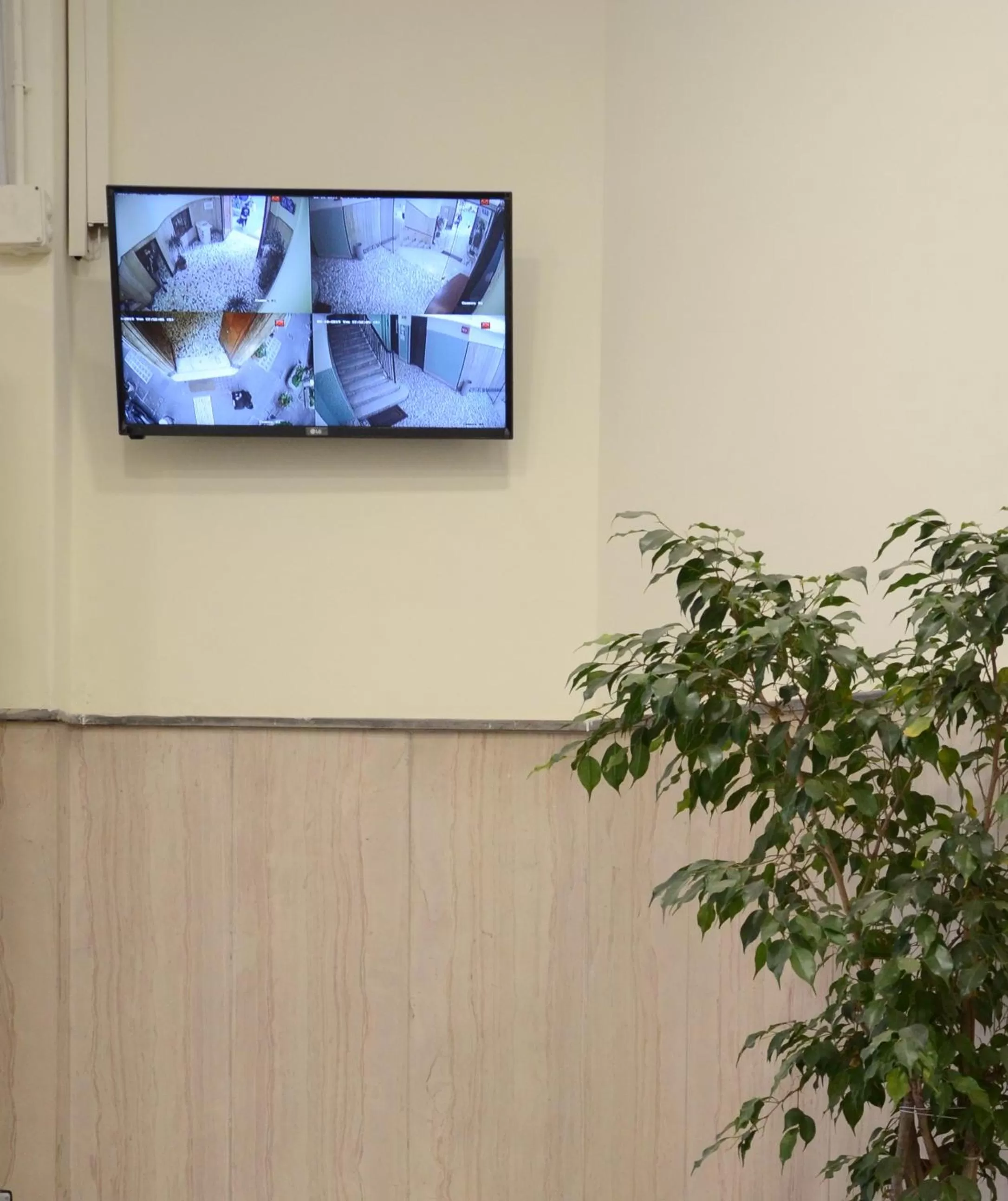 Facade/entrance in Mellos B&B