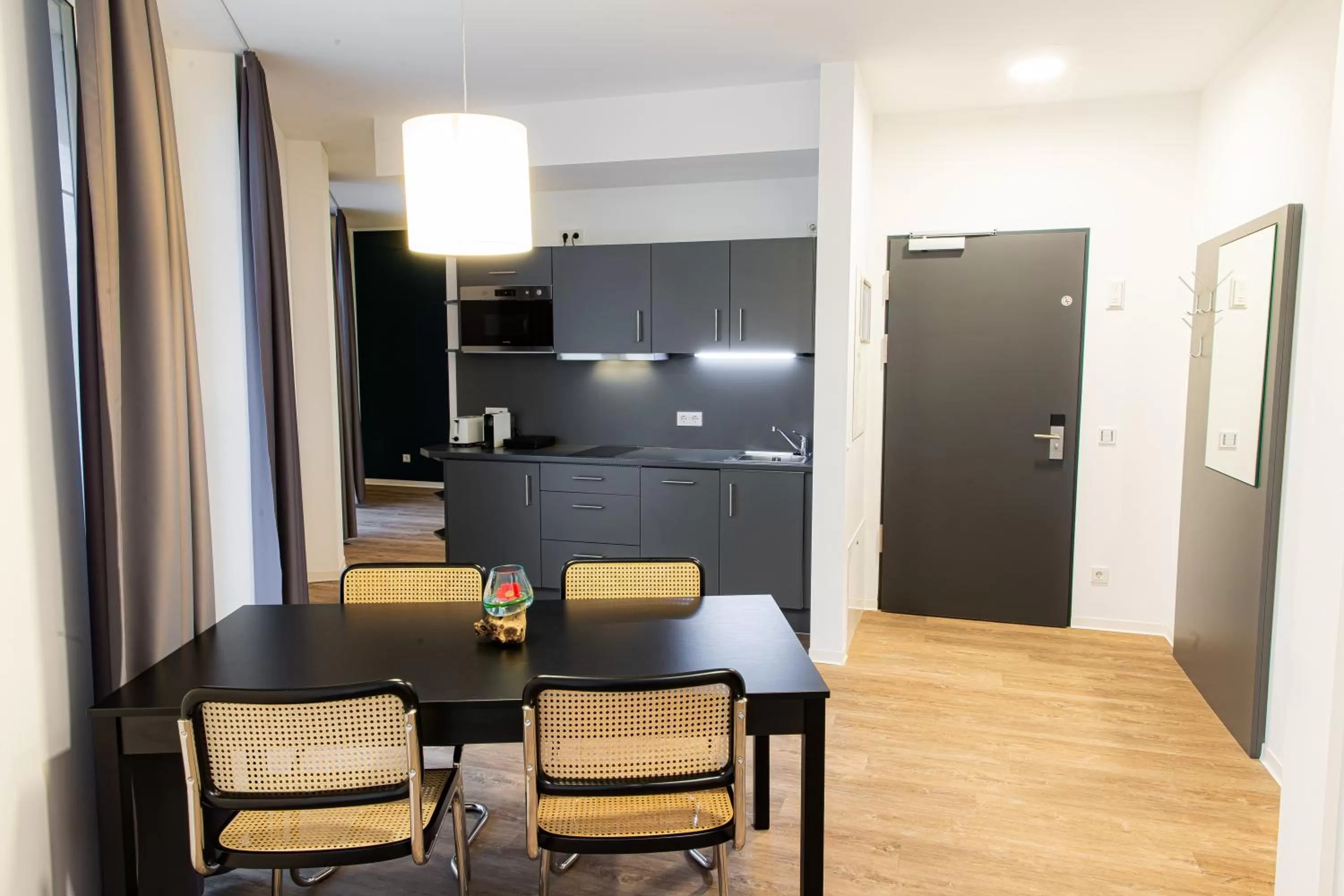 Seating area in Das ELB Boardinghouse Hotel Restaurant