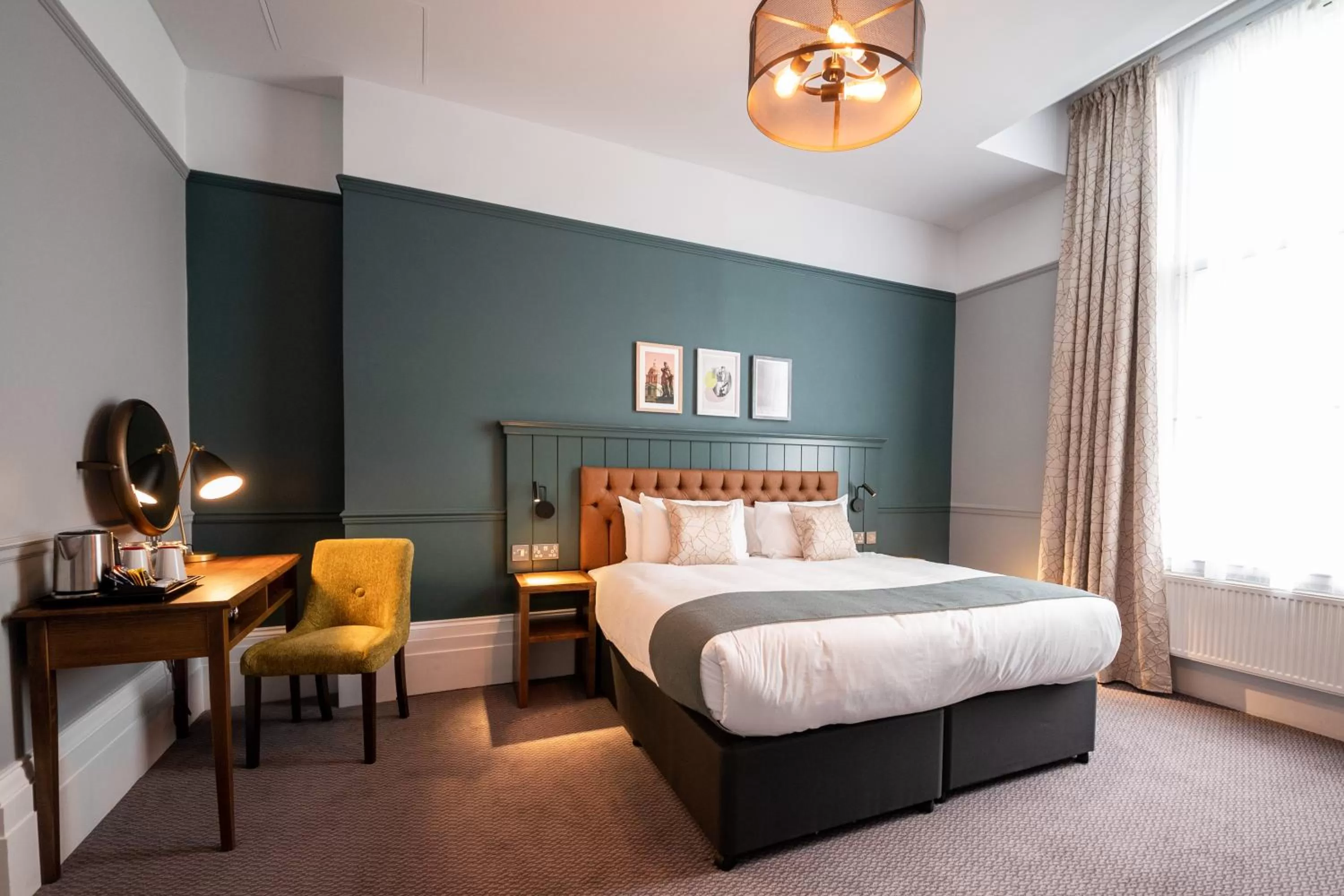 Photo of the whole room, Bed in The Mitre by Innkeeper's Collection