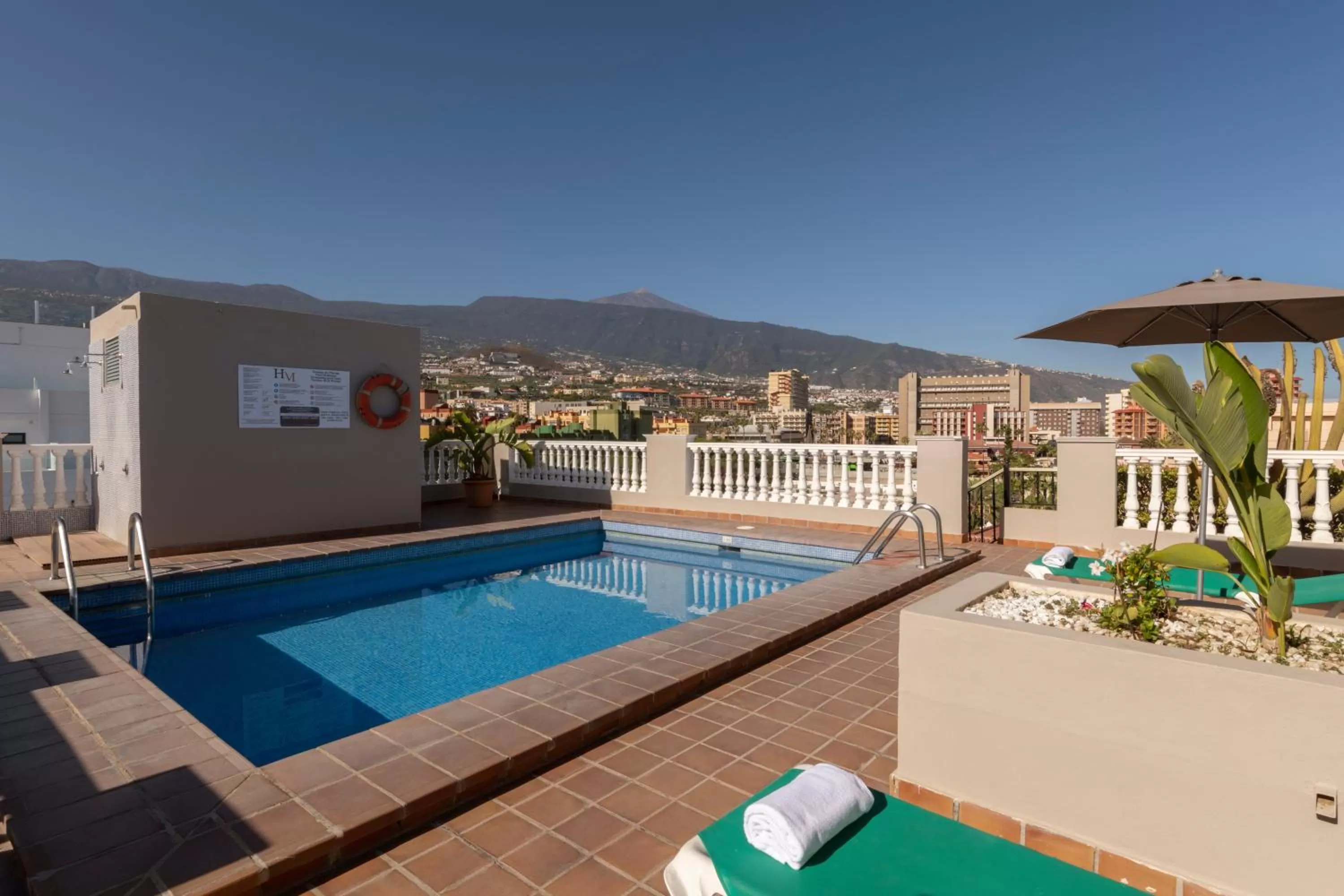 Swimming pool in Hotel Marte