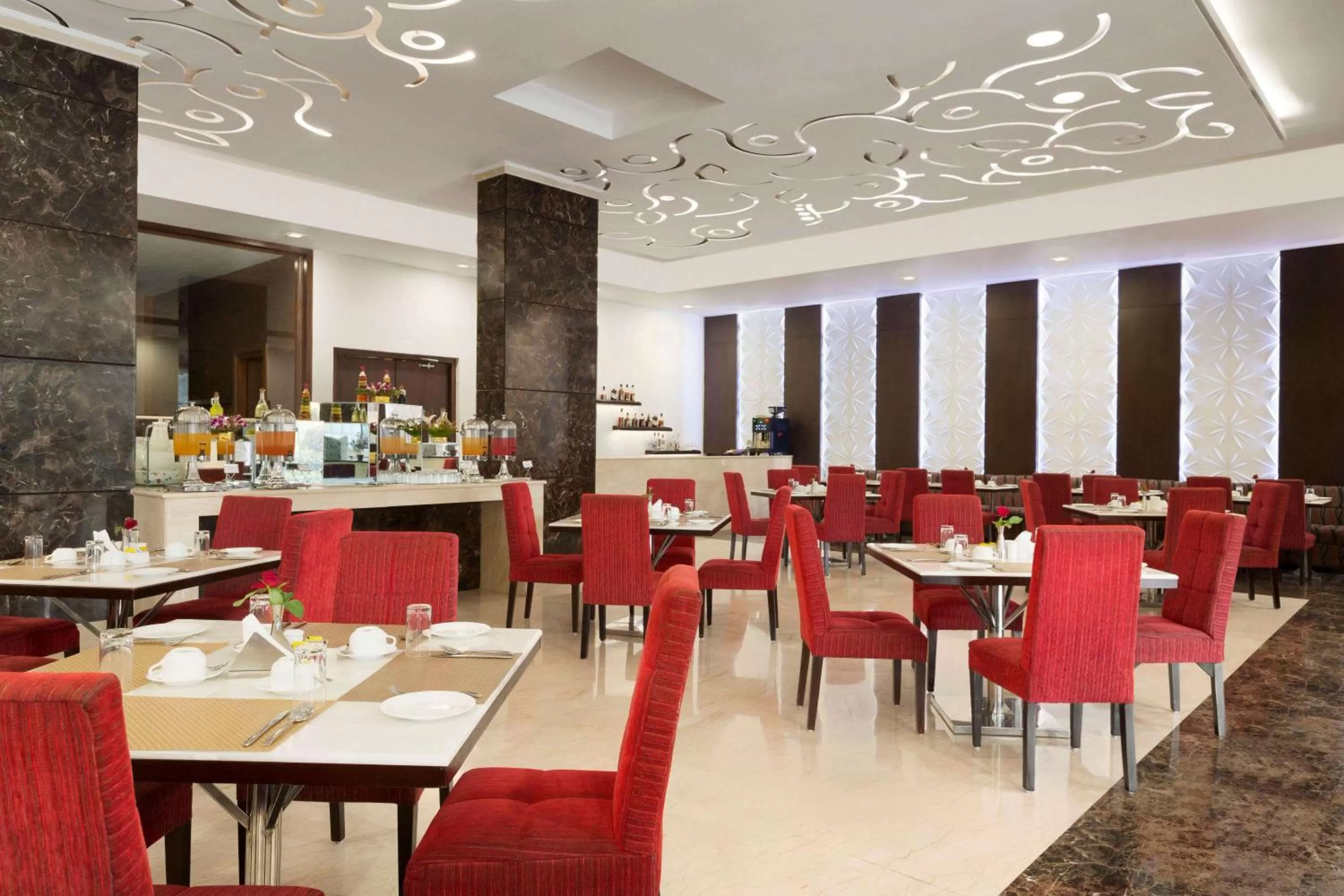 Restaurant/places to eat in Ramada Jamshedpur Bistupur