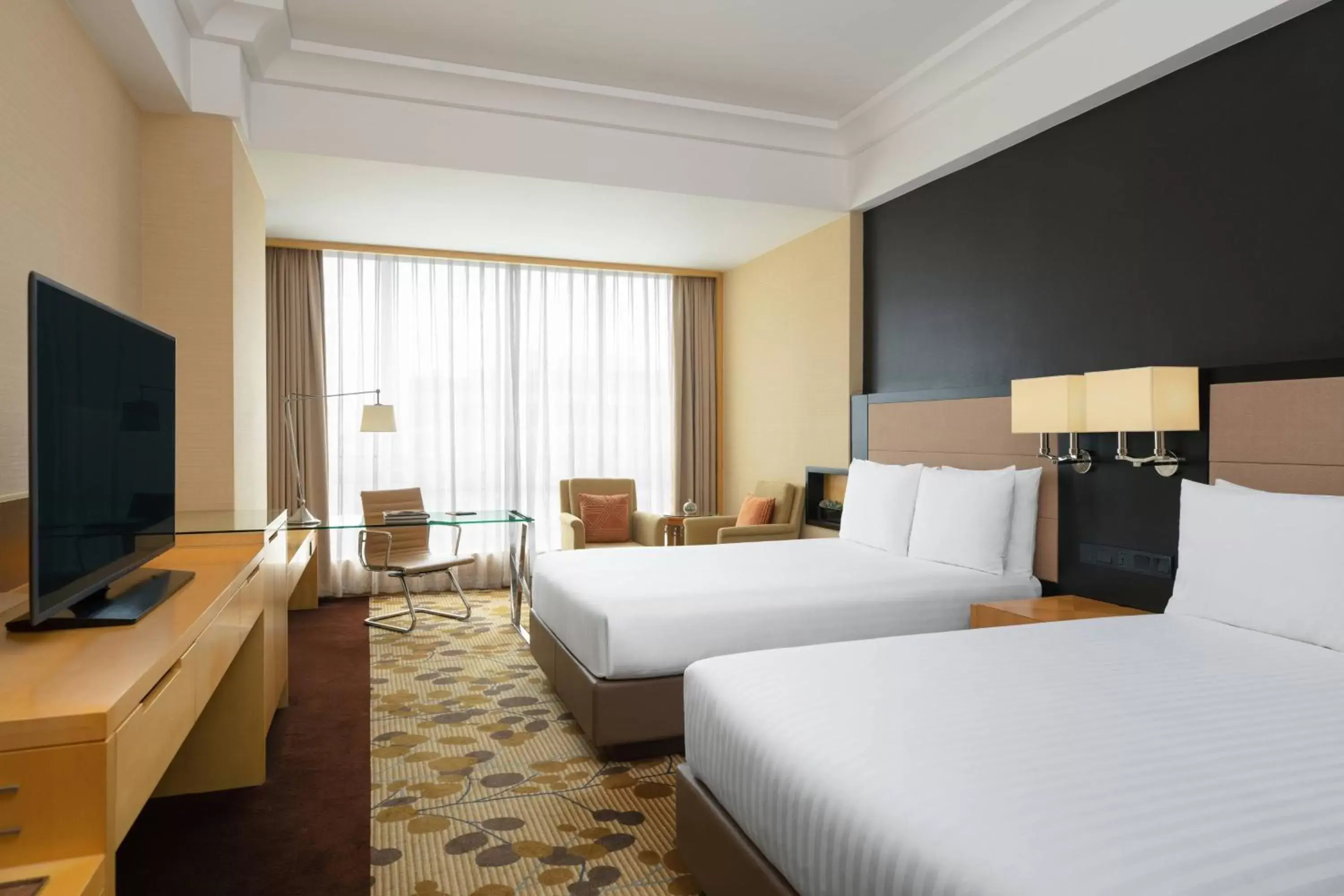 Premier Twin Room with Two Single Beds and City View in Courtyard by Marriott Shanghai Central Premier Twin Room with Two Single Beds and City View in Courtyard by Marriott Shanghai Central