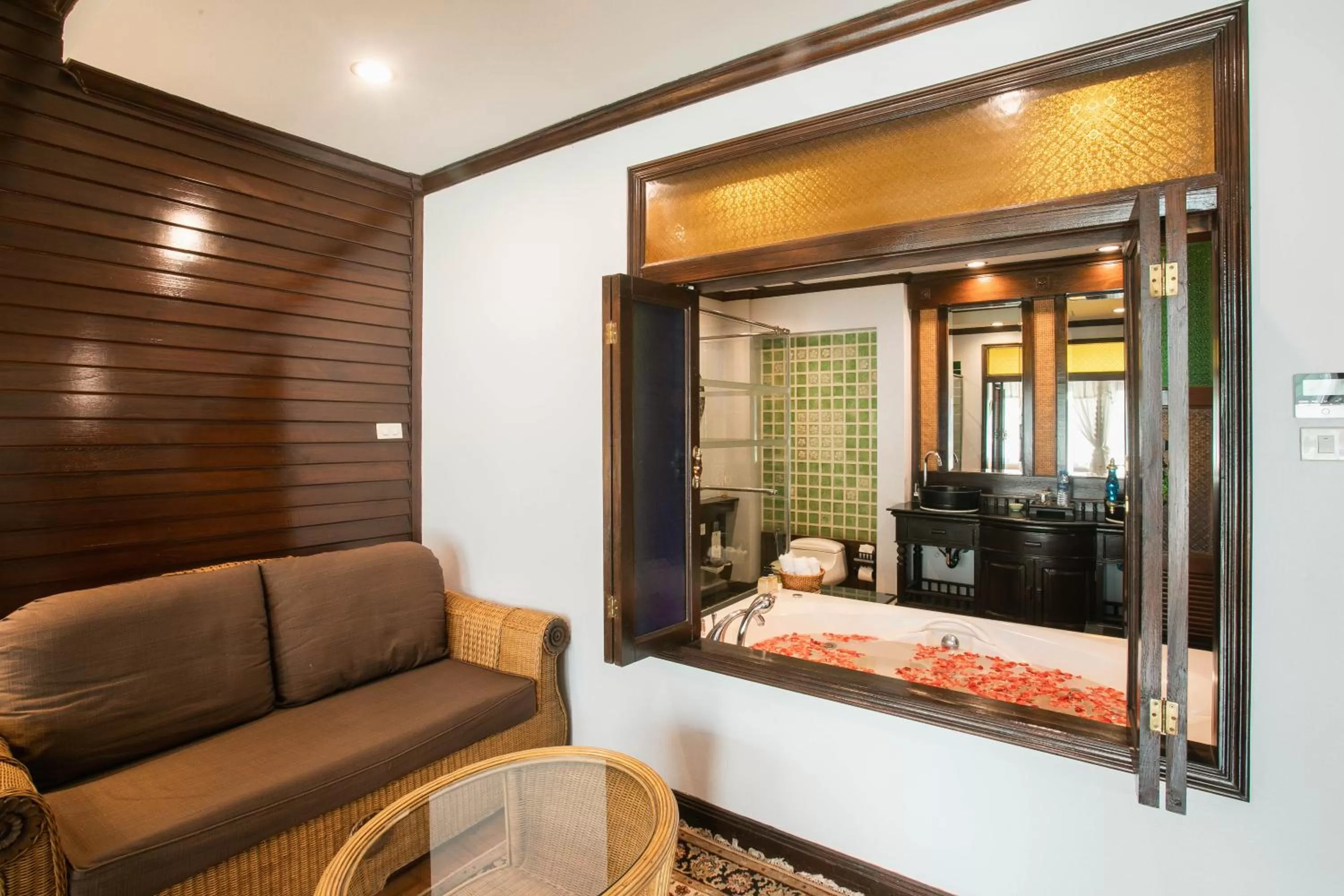 Bathroom in Sunday Villa Sirilanna Hotel