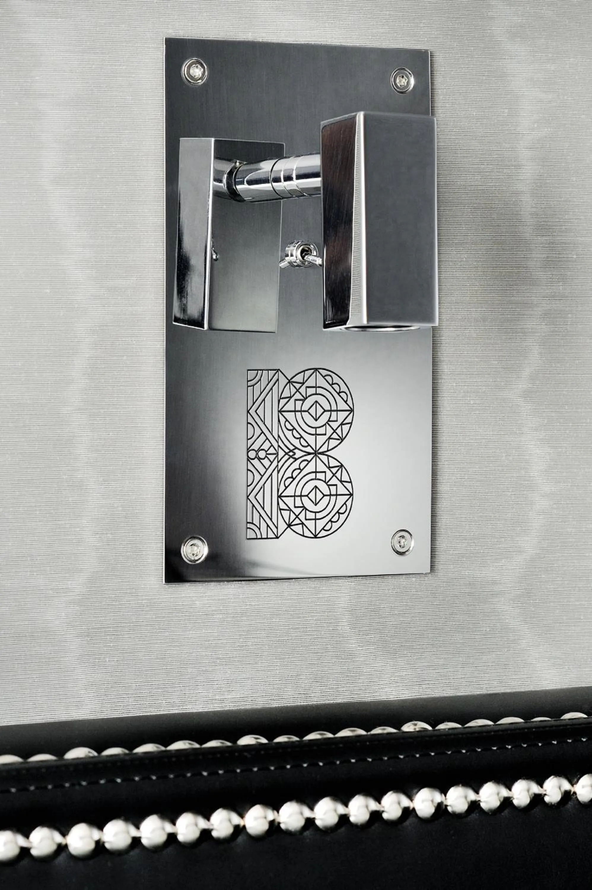 Decorative detail in Hôtel Baume