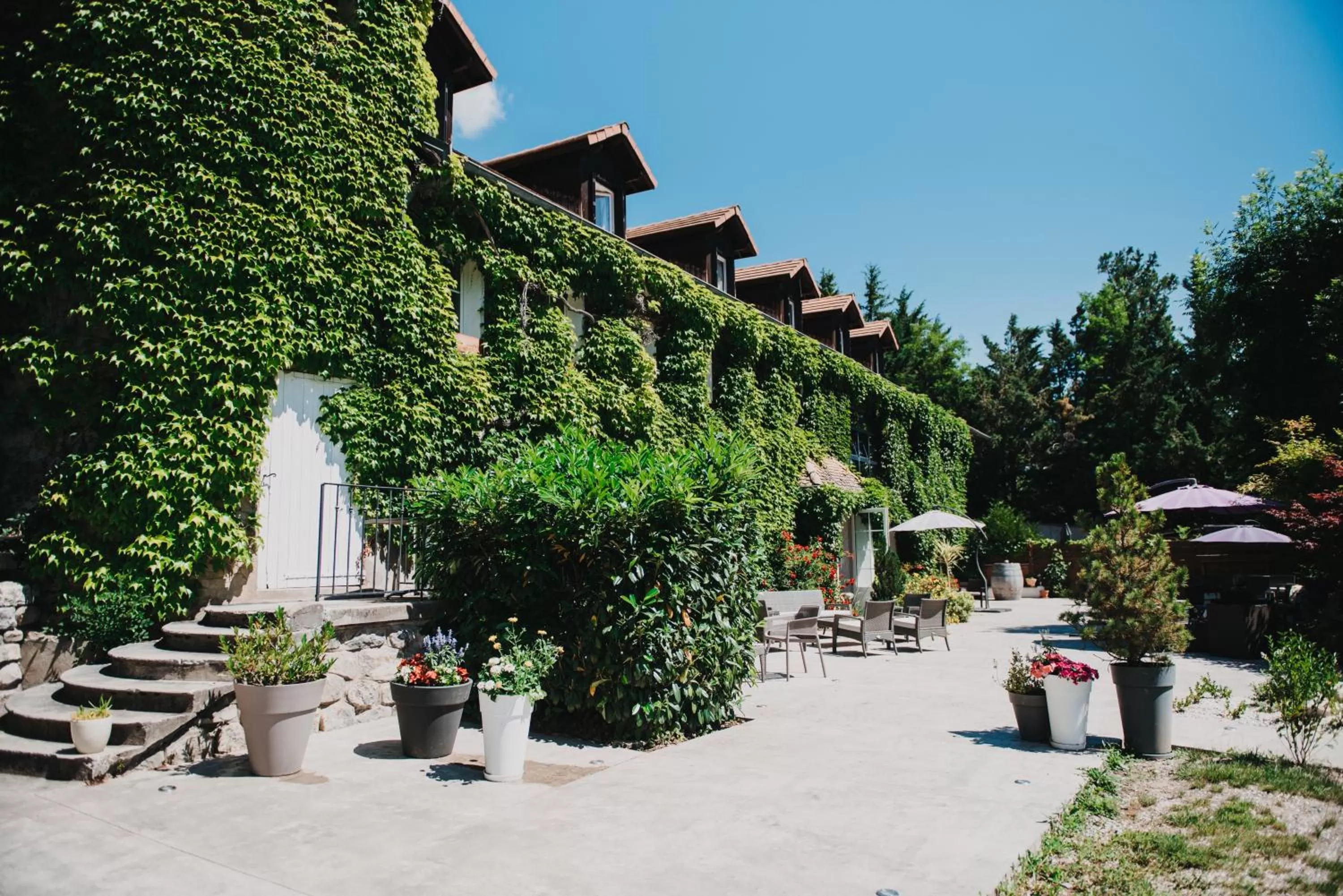 Property building in Les Olivades