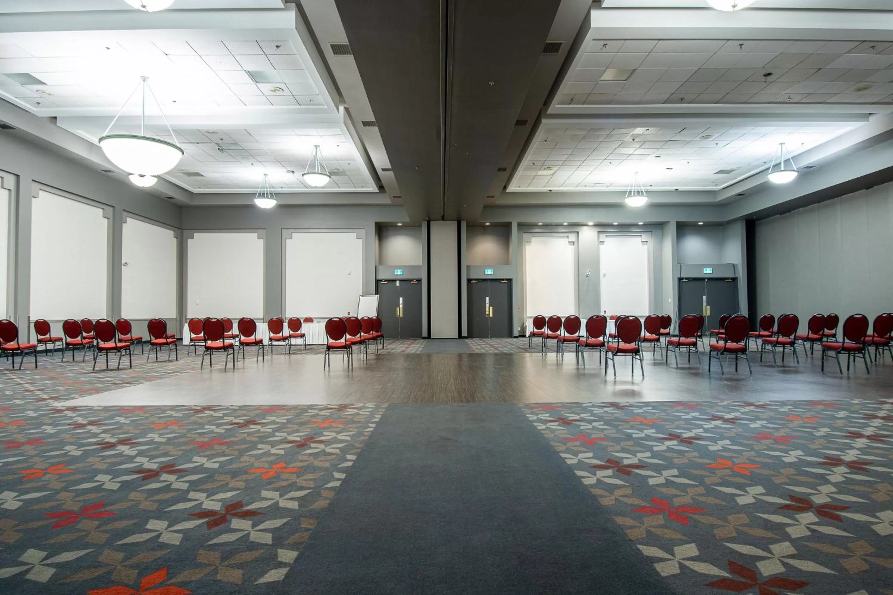 Meeting/conference room in Delta Hotels by Marriott Sherbrooke Conference Centre