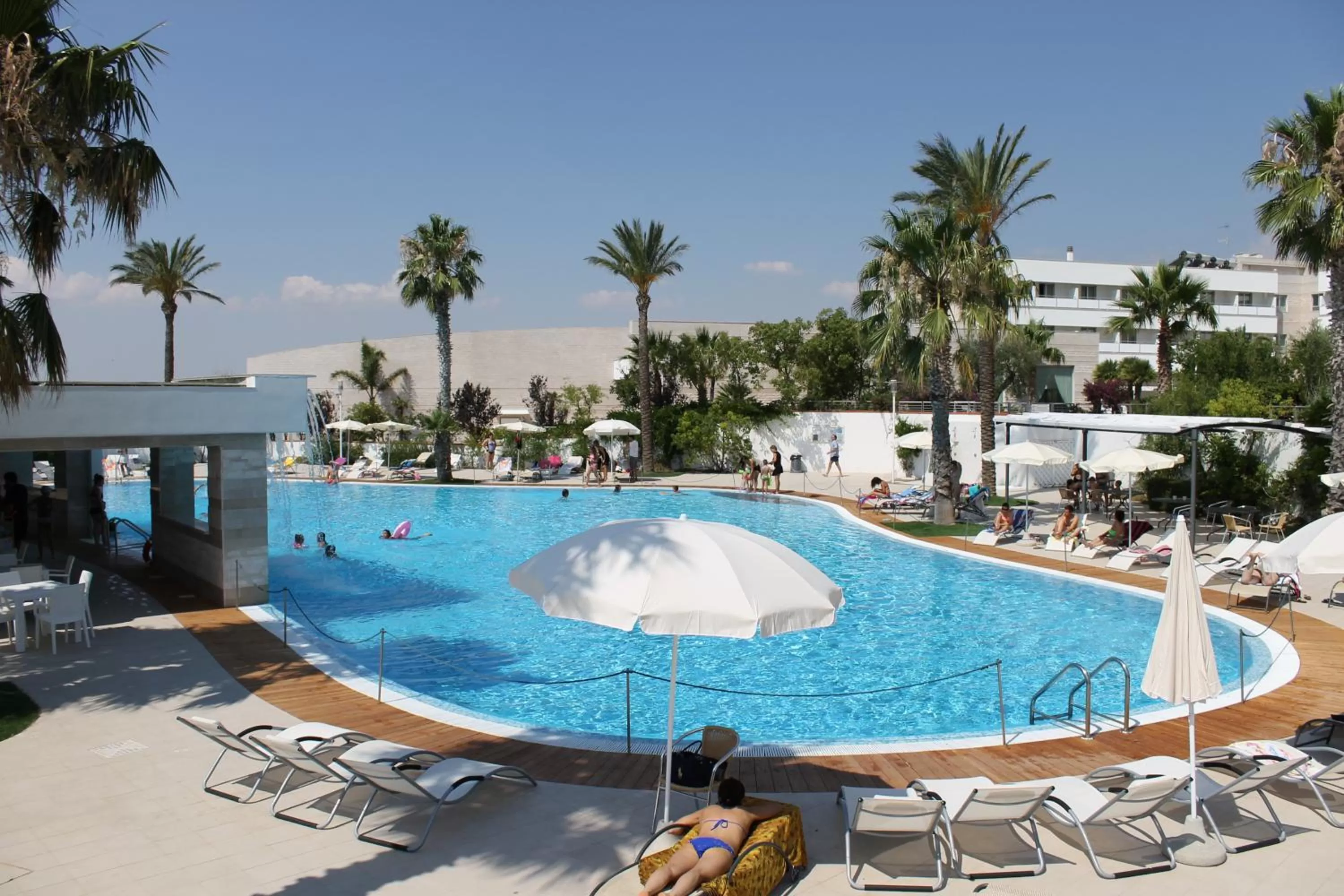 Swimming pool in Regiohotel Manfredi