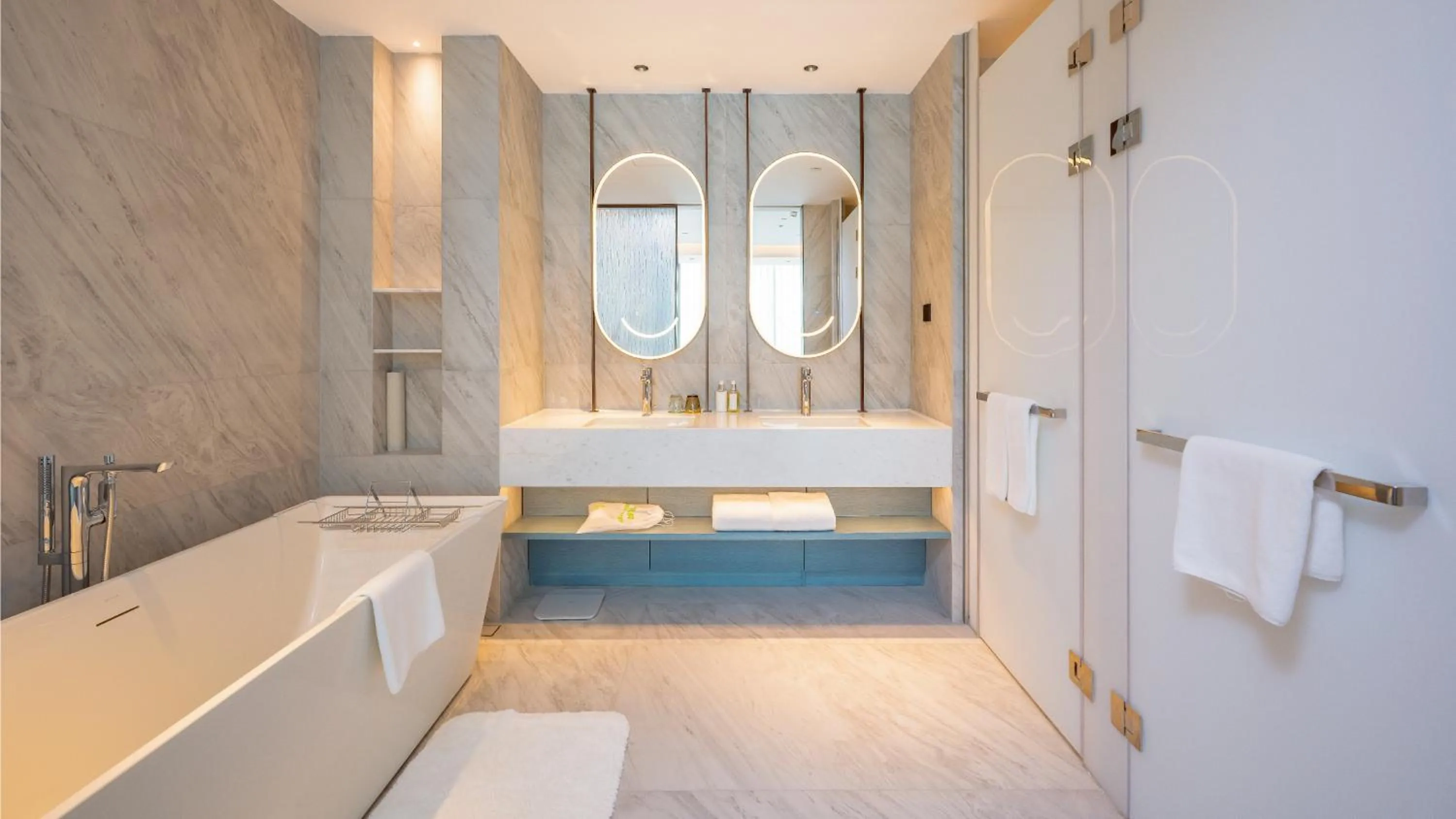 Bedroom in Holiday Inn Changchun Oriental Plaza by IHG