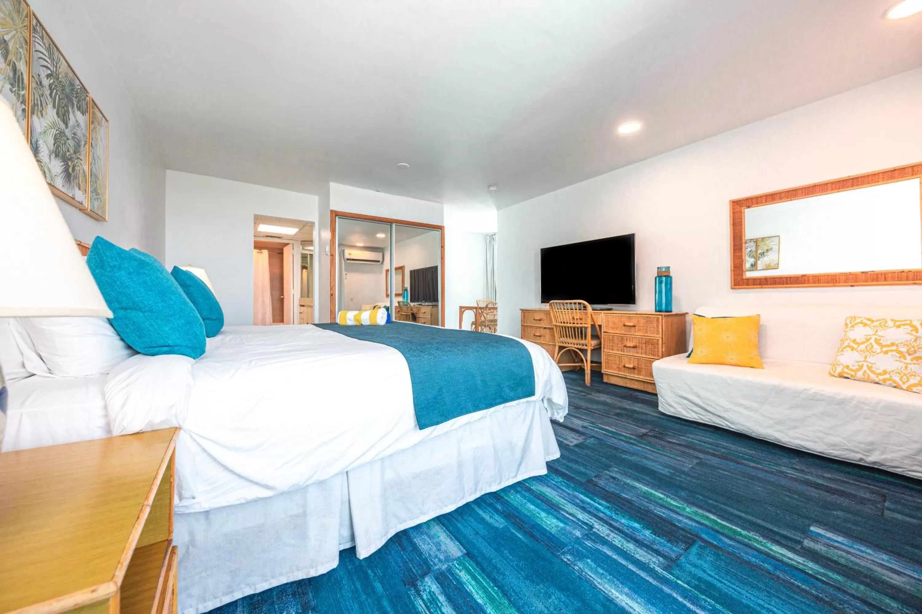 Bed in ESJ Towers by Chana