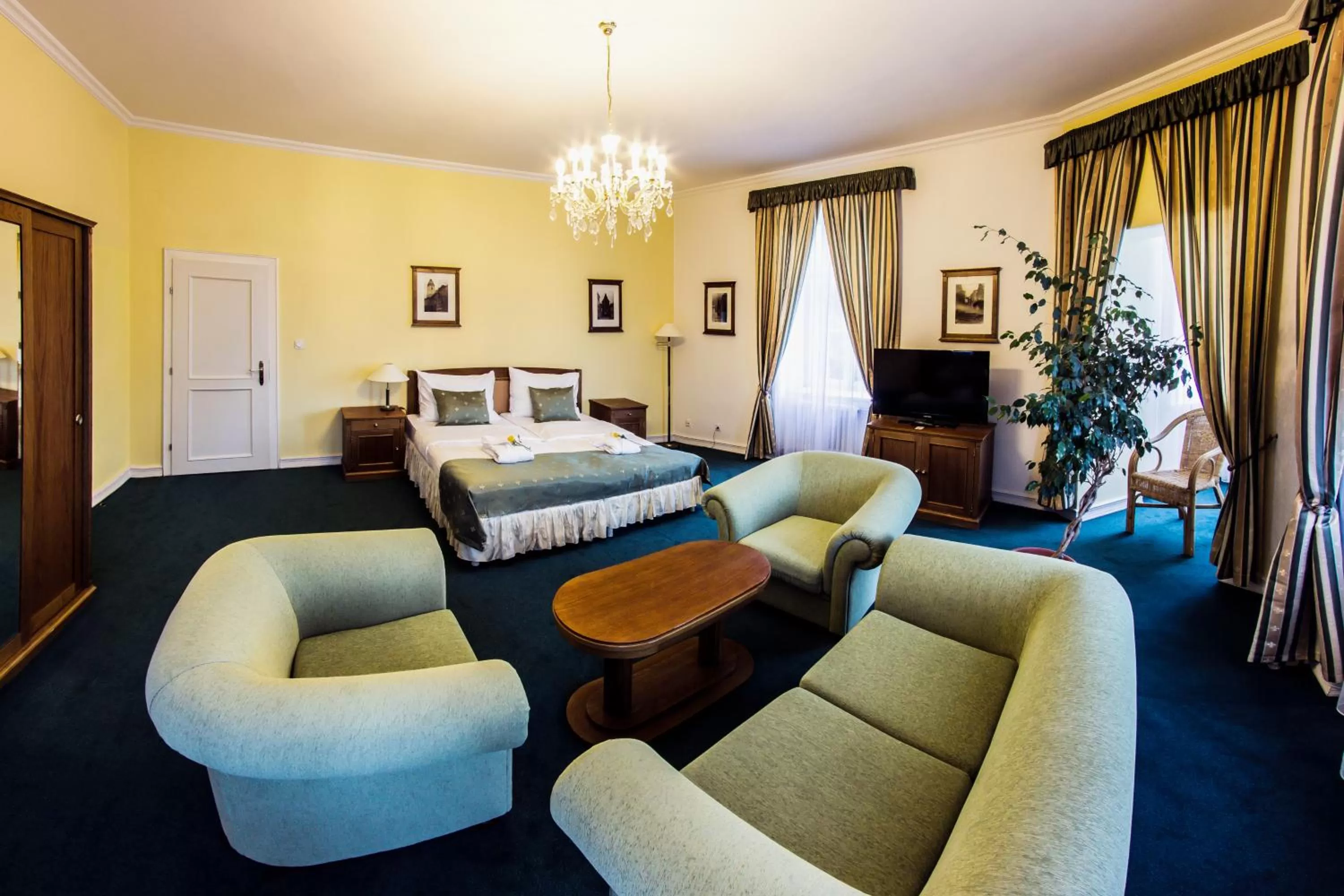 Bedroom, Bed in Hotel Dvorak Cesky Krumlov