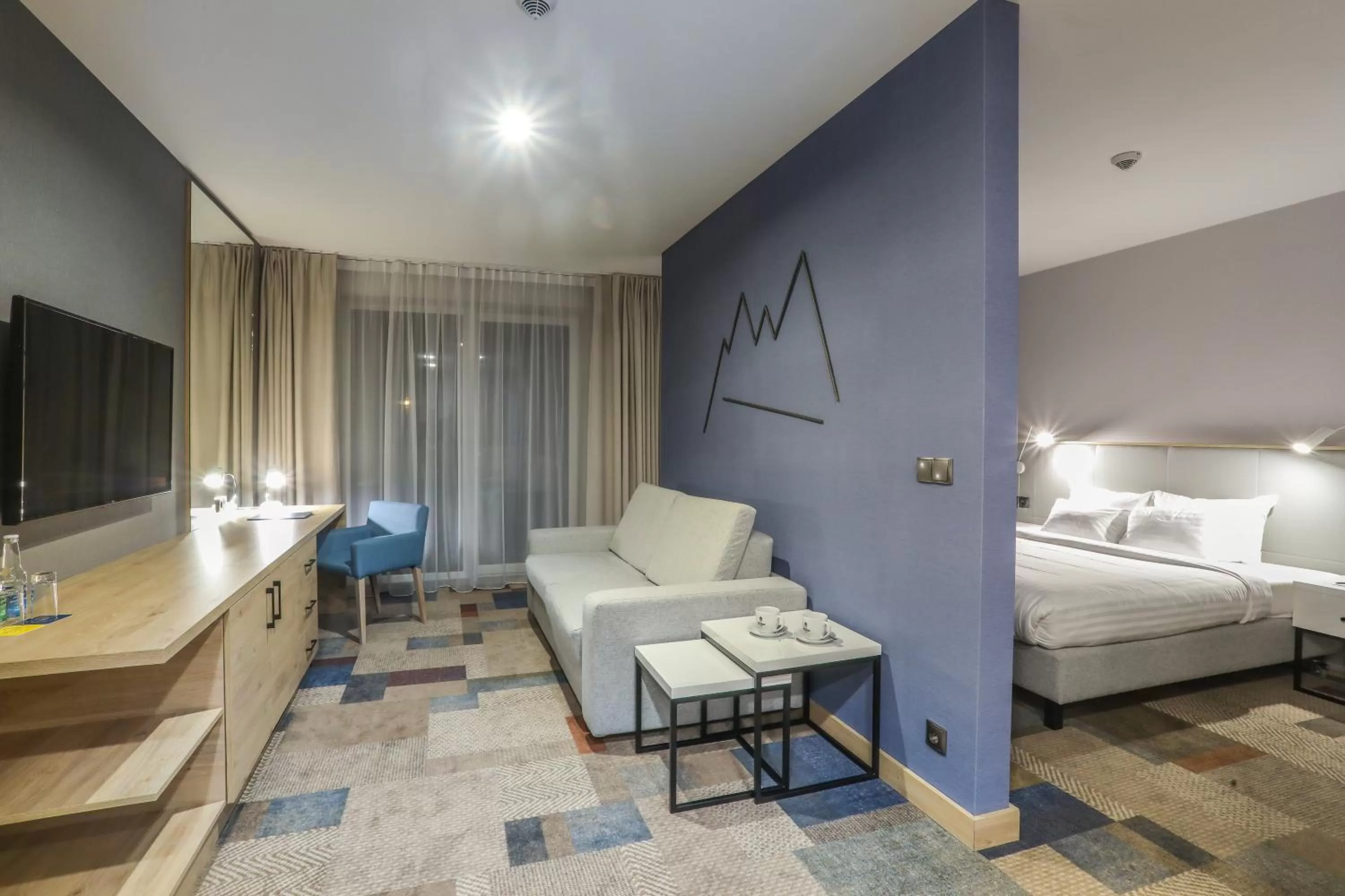 Photo of the whole room, Bed in Magnus Resort