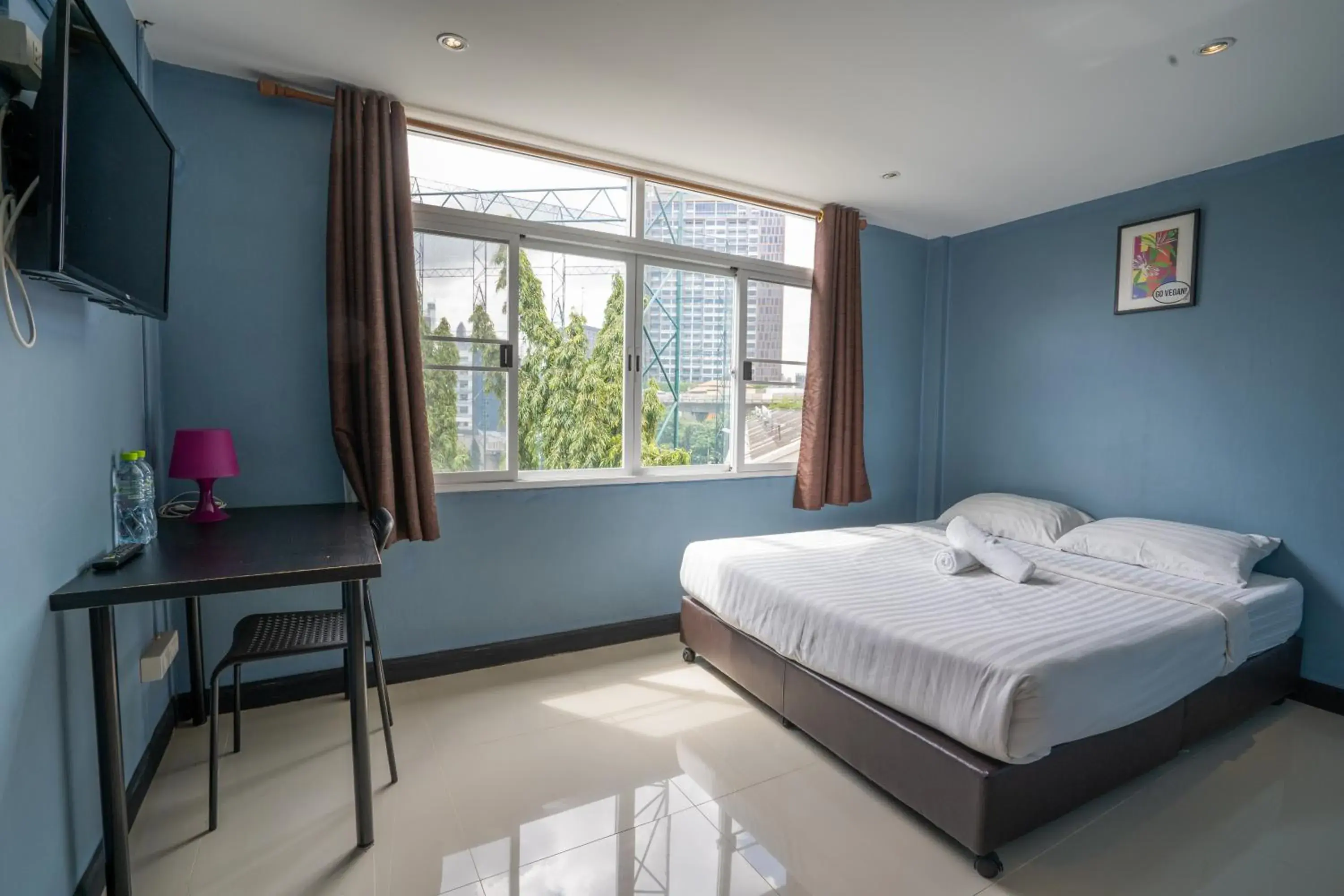 Double Room with Private Bathroom in The Little Pig Sukhumvit Double Room with Private Bathroom in The Little Pig Sukhumvit
