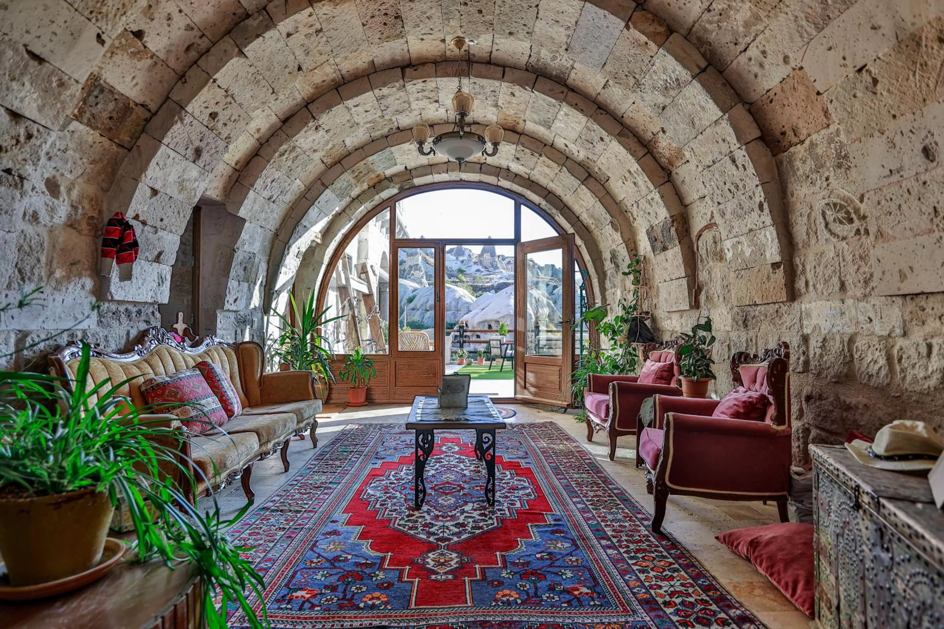 Lobby or reception in Şah Saray Cave Suites Halal Hotel