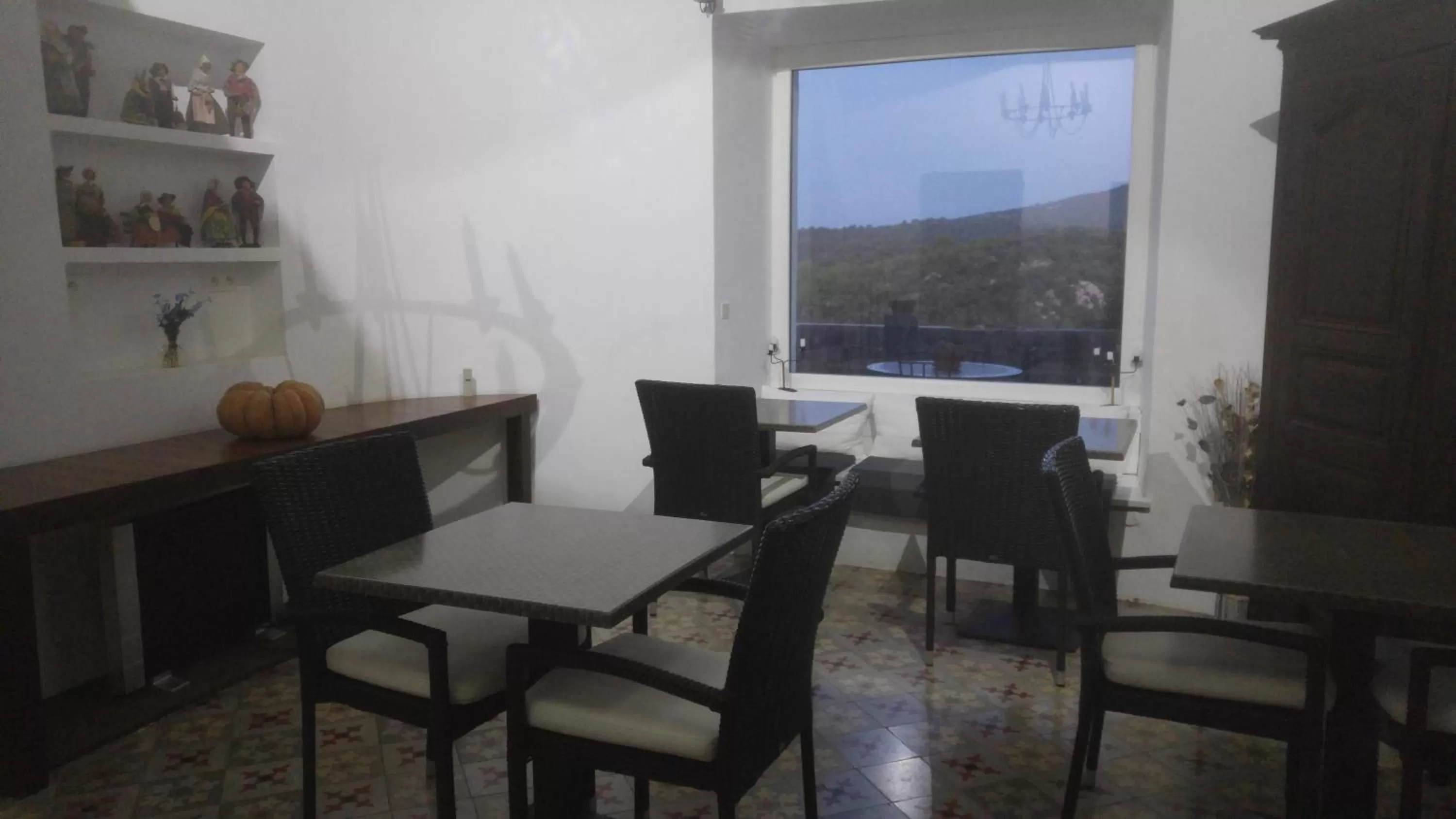 Restaurant/Places to Eat in Le Moulin de Varrians