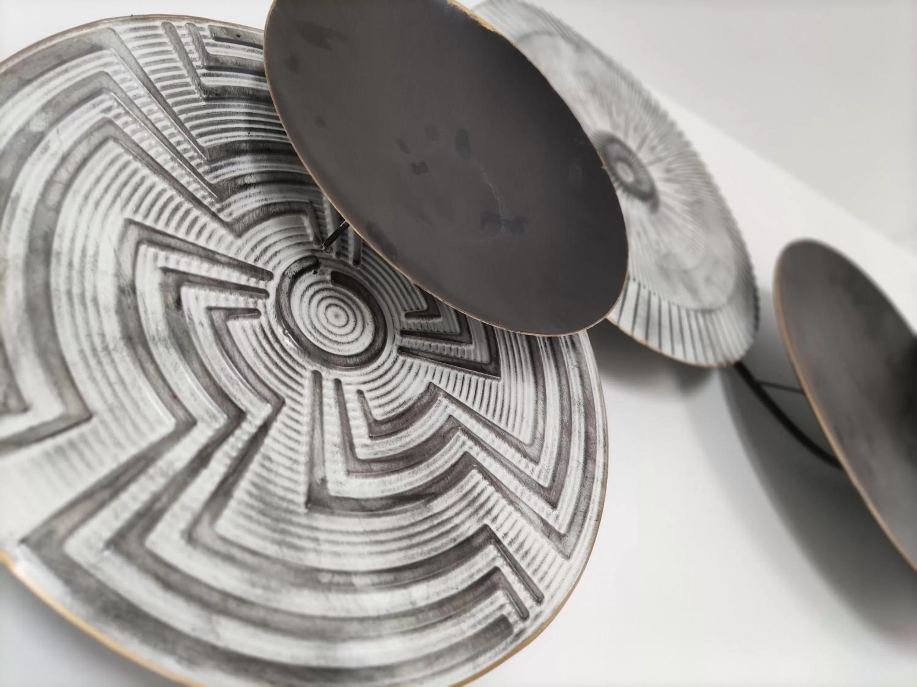 Decorative detail in PIEDRA DE LUNA