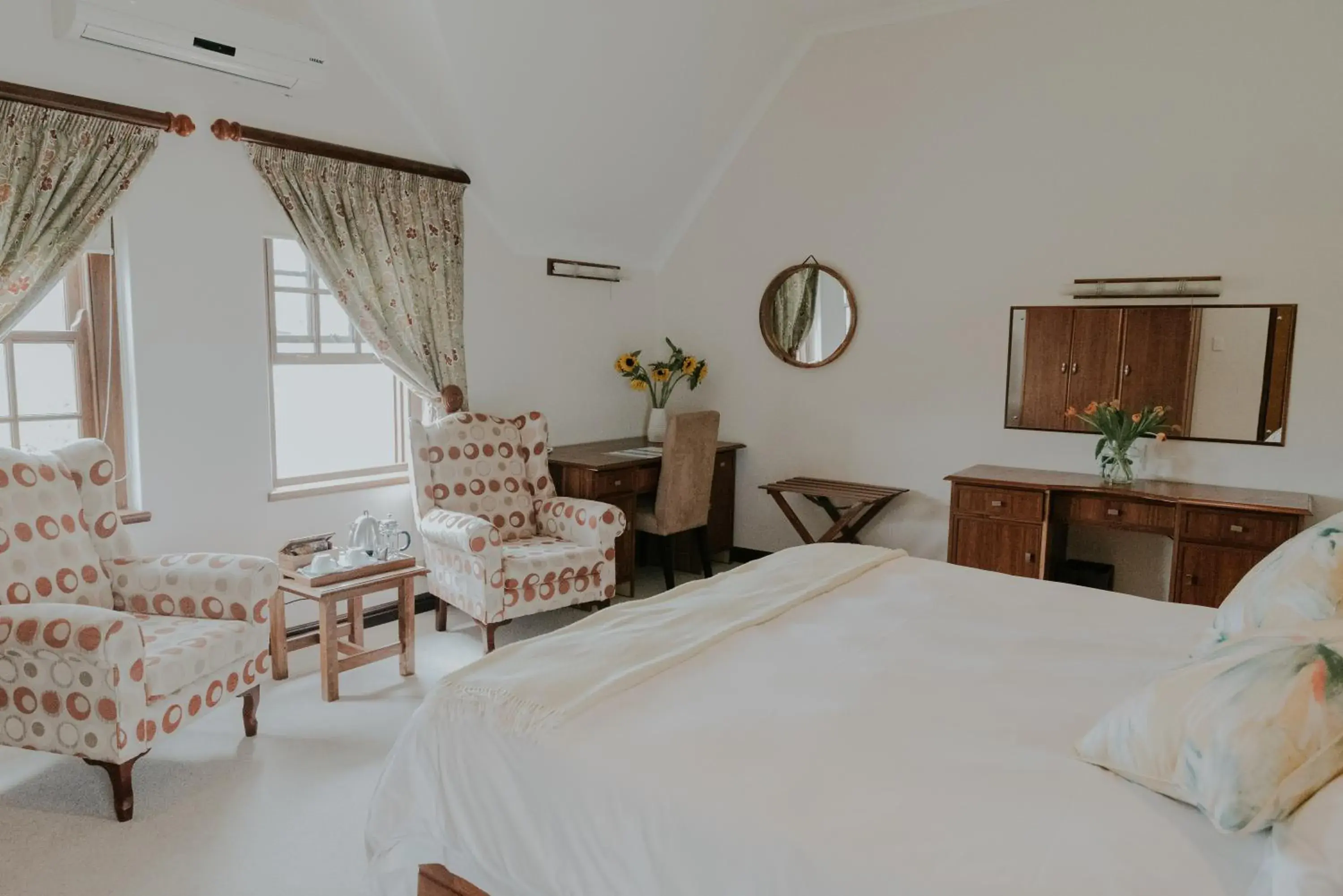 Standard Double Room in Cana Vineyard Guesthouse Standard Double Room in Cana Vineyard Guesthouse