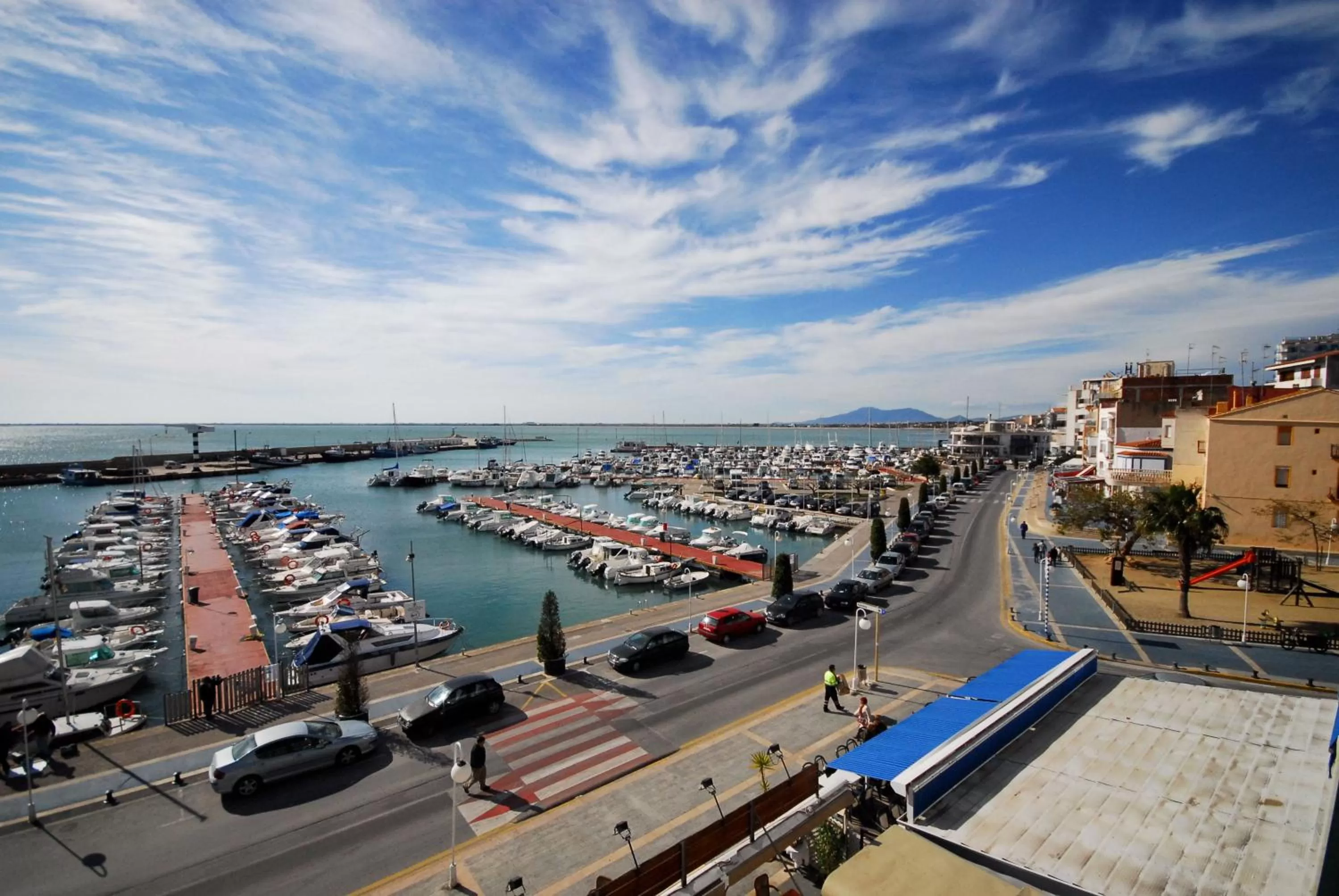 Area and facilities in Hotel Ampolla Sol