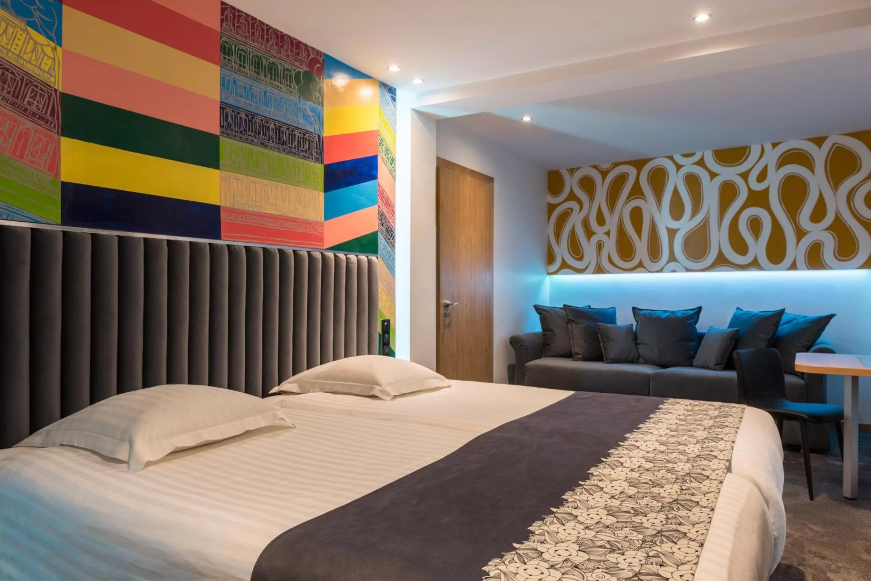 Photo of the whole room, Bed in Hotel Aida Opera