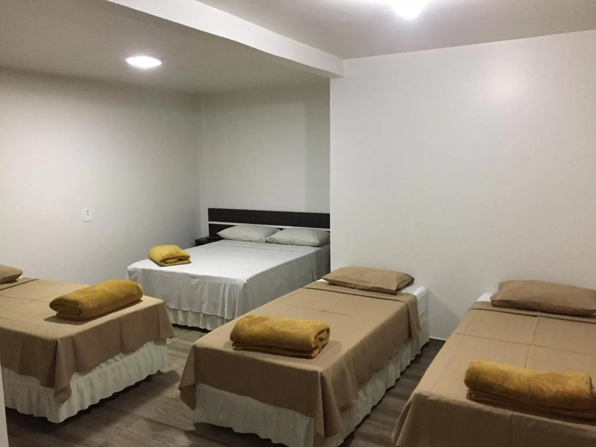 Bed in Hotel Paradizzo