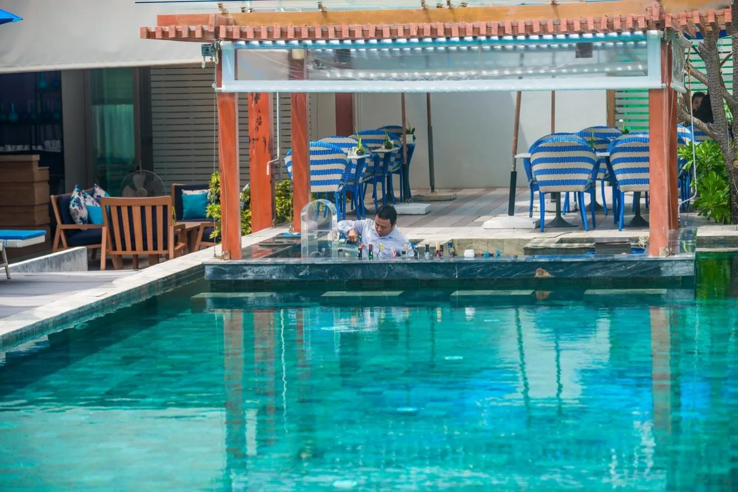 Swimming pool in Synergy Samui