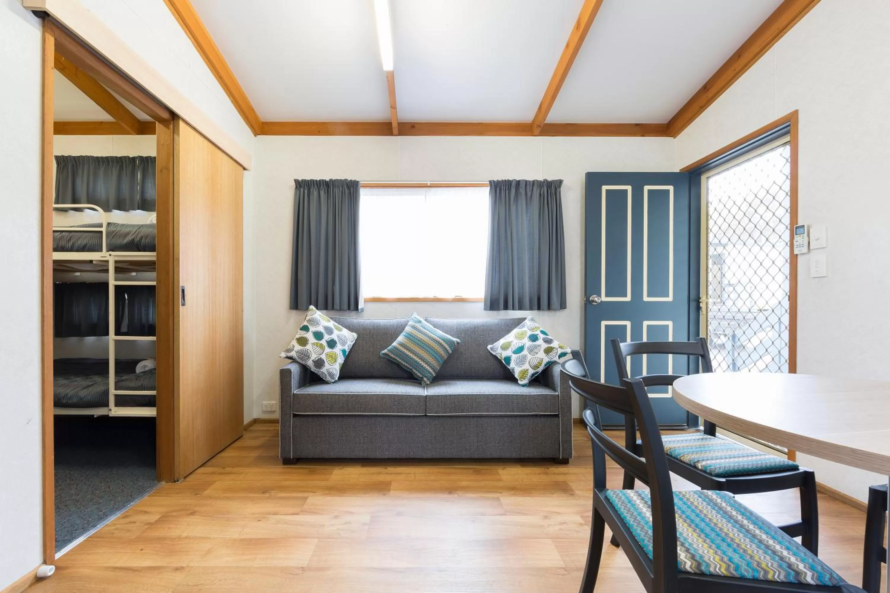 Living room in Alivio Tourist Park Canberra