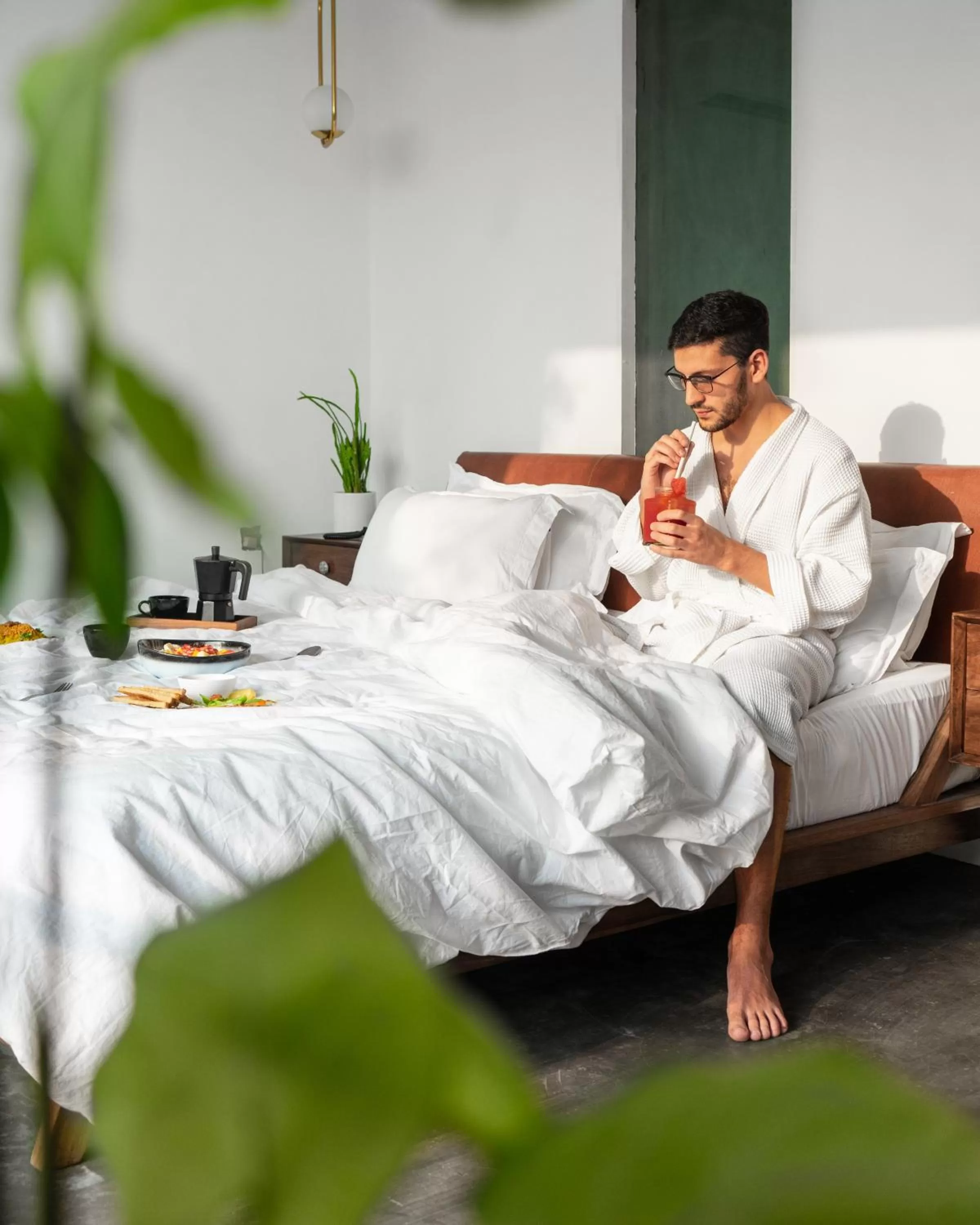 Breakfast, Bed in Minimalist Poshtel & Suites