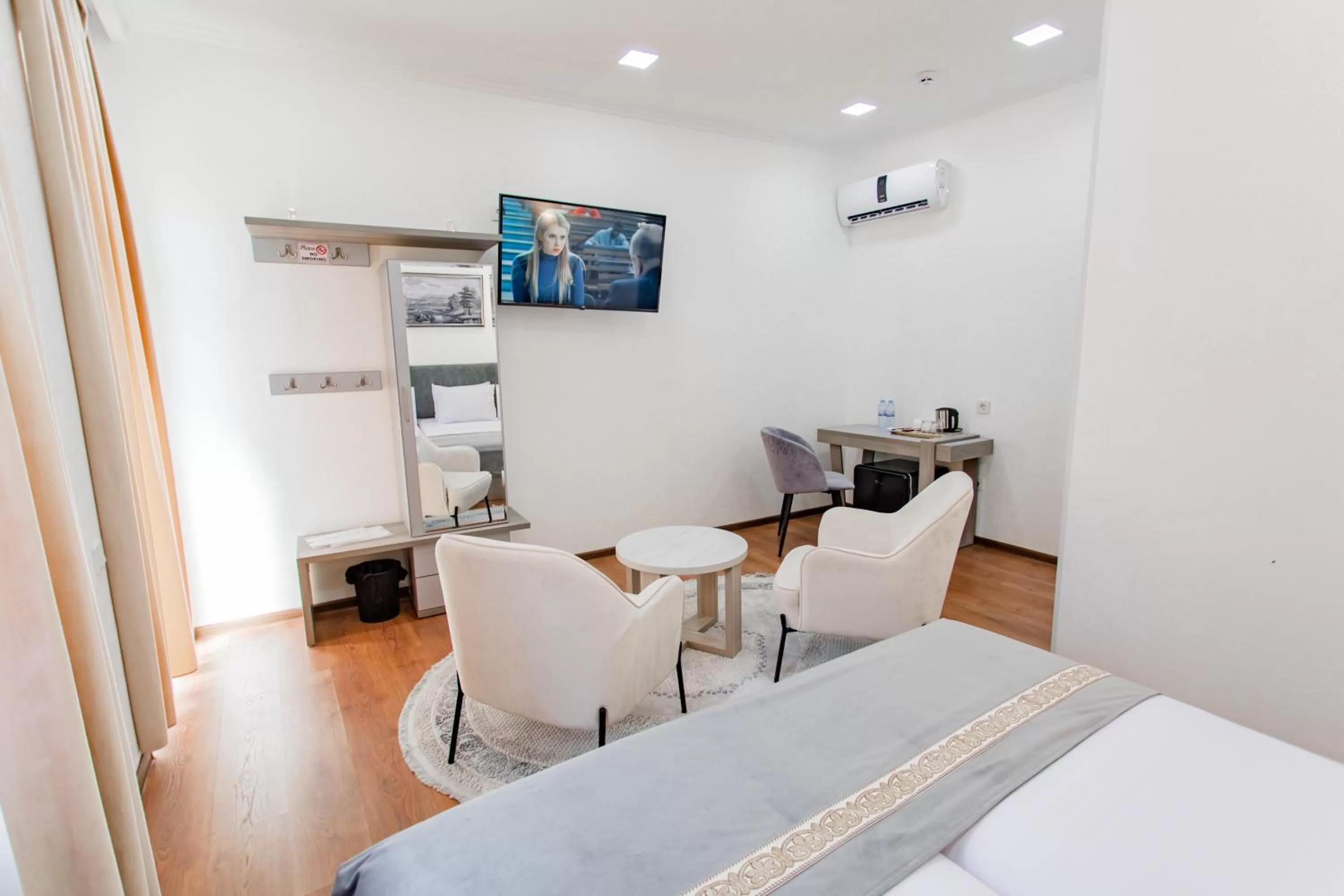 Bathroom in Registon Saroy Hotel