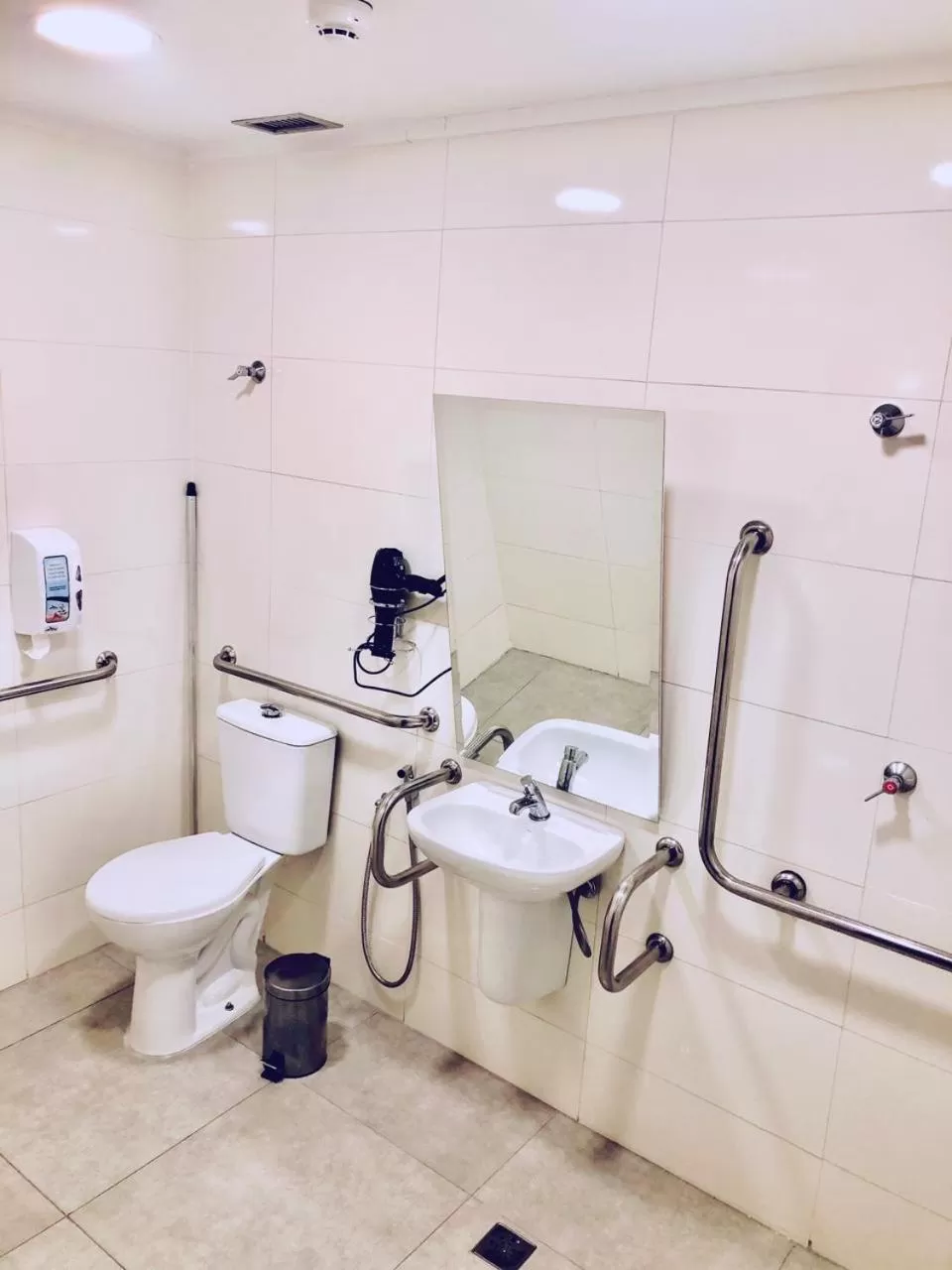 Bathroom in Hotel Aero Sleep Campinas