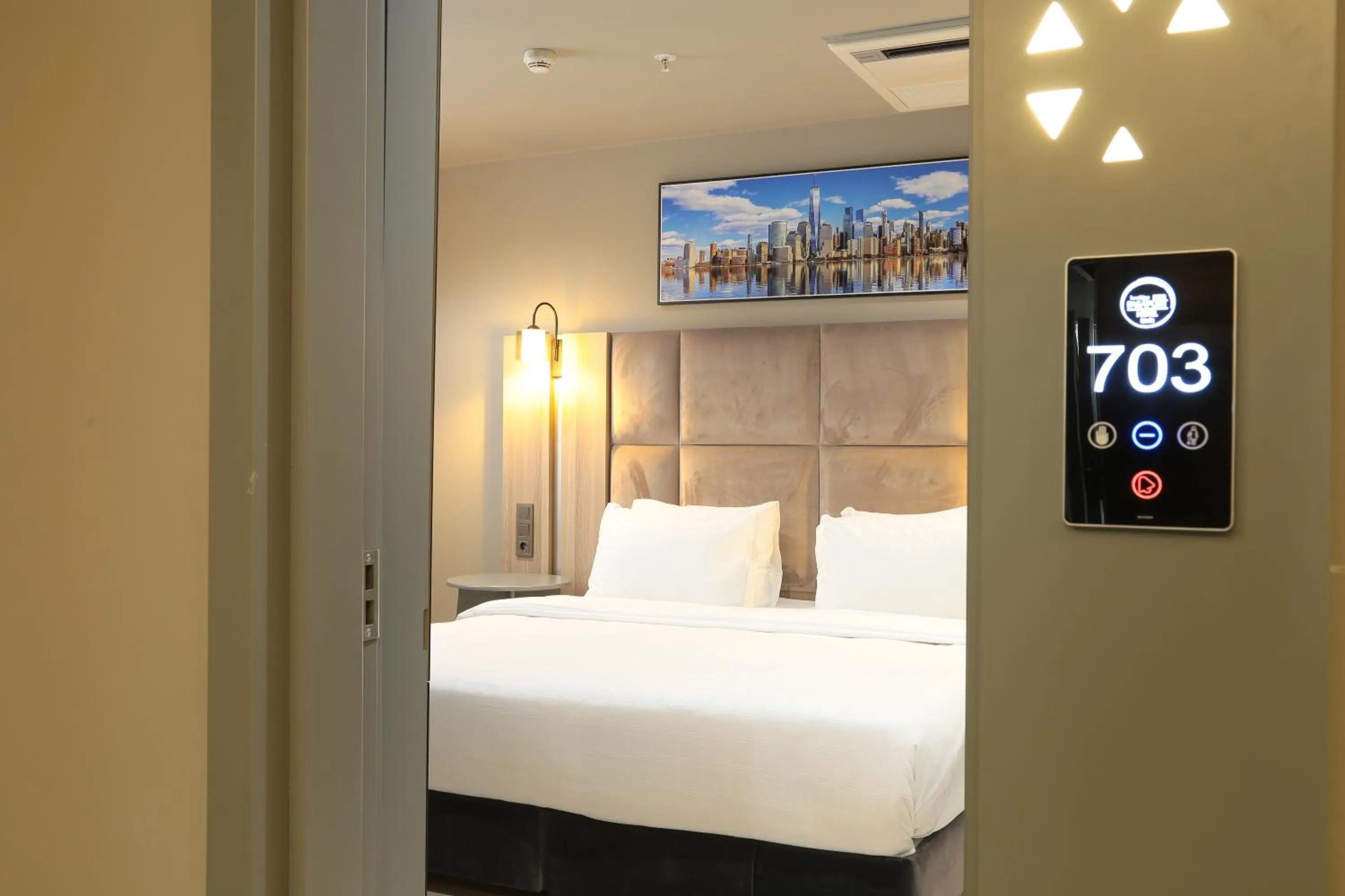 Bed in Pasaport Pier Hotel