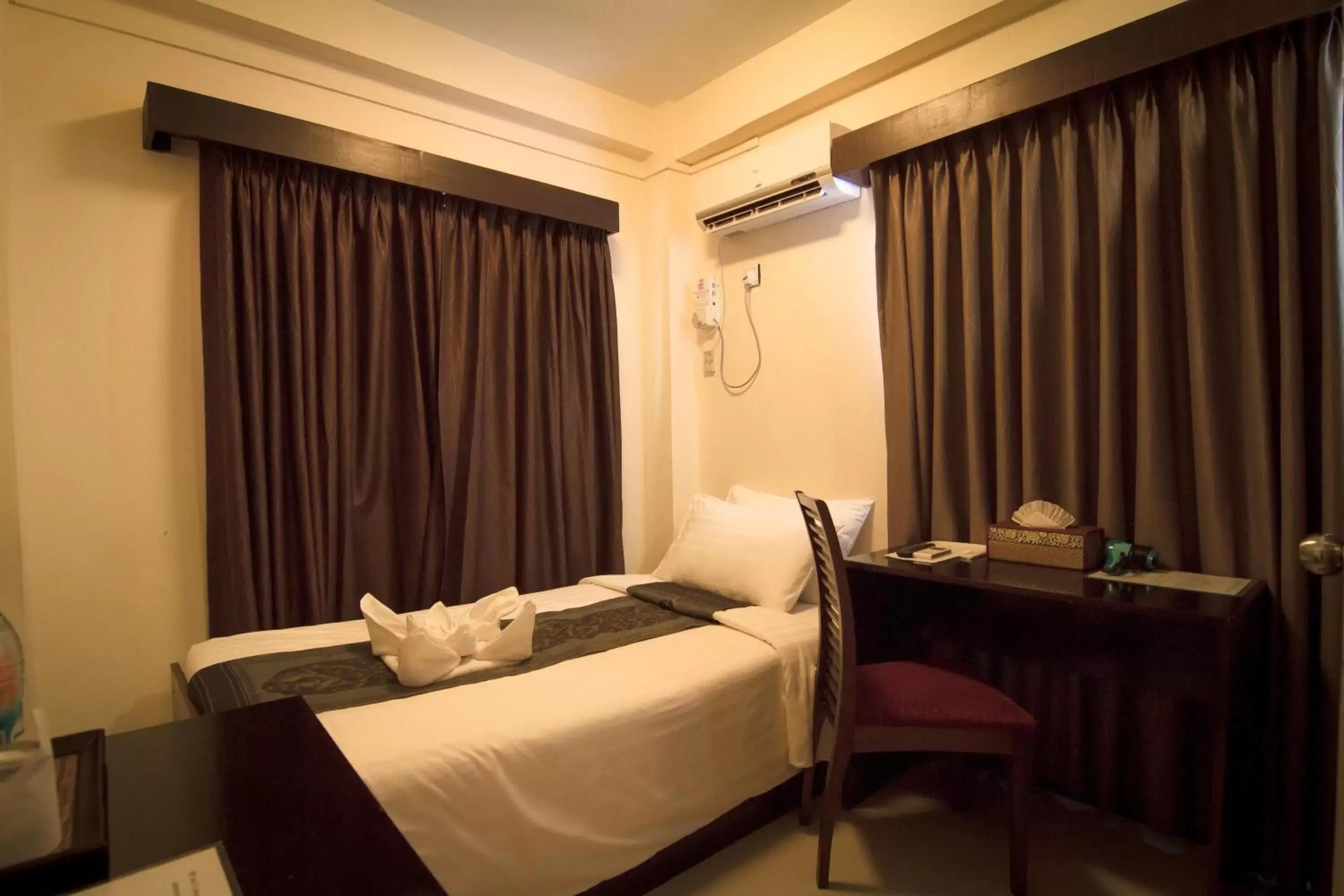 Standard Single Room in Hotel Yankin Standard Single Room in Hotel Yankin