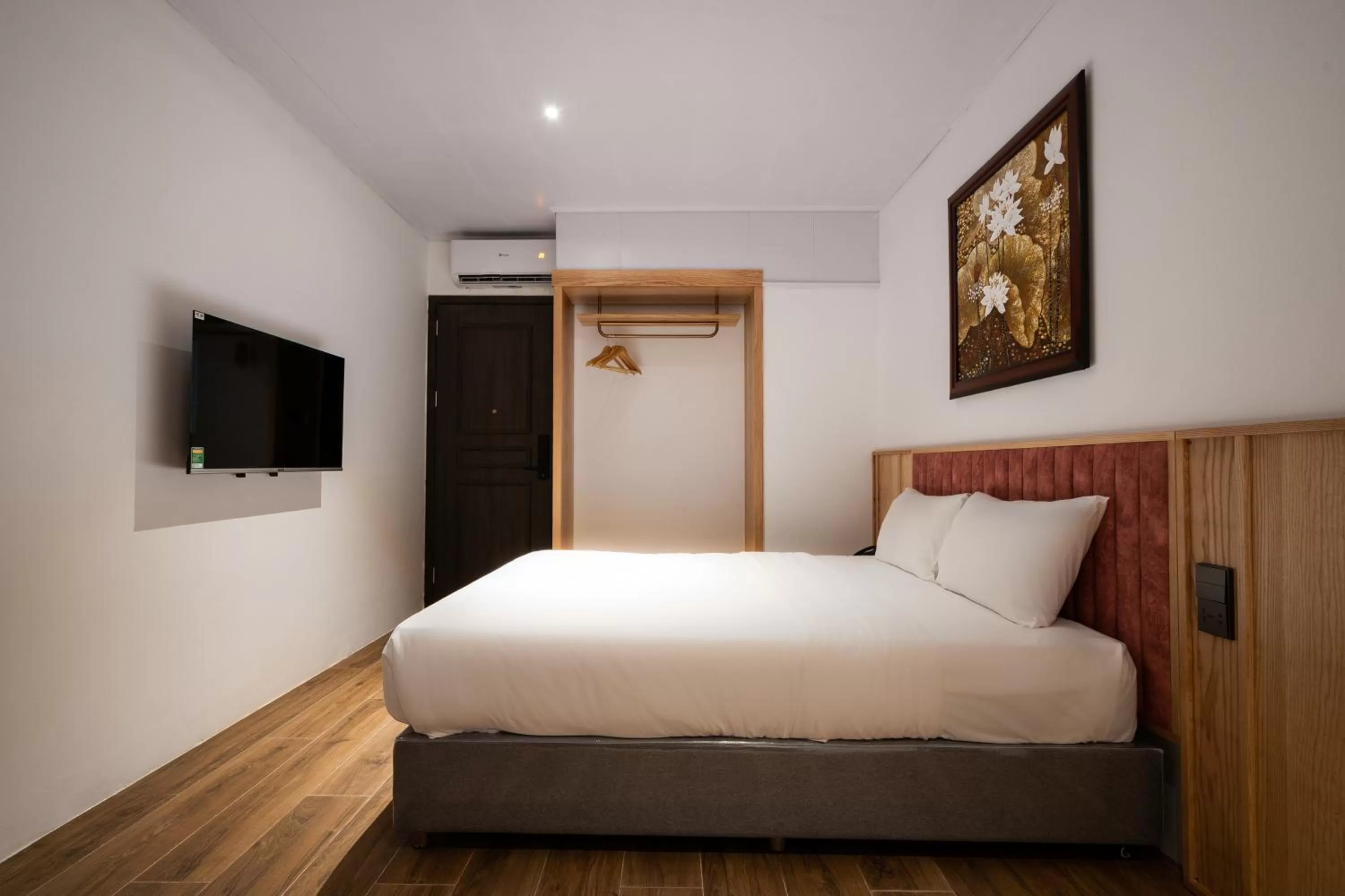 Bed in Haven Hut Hotel