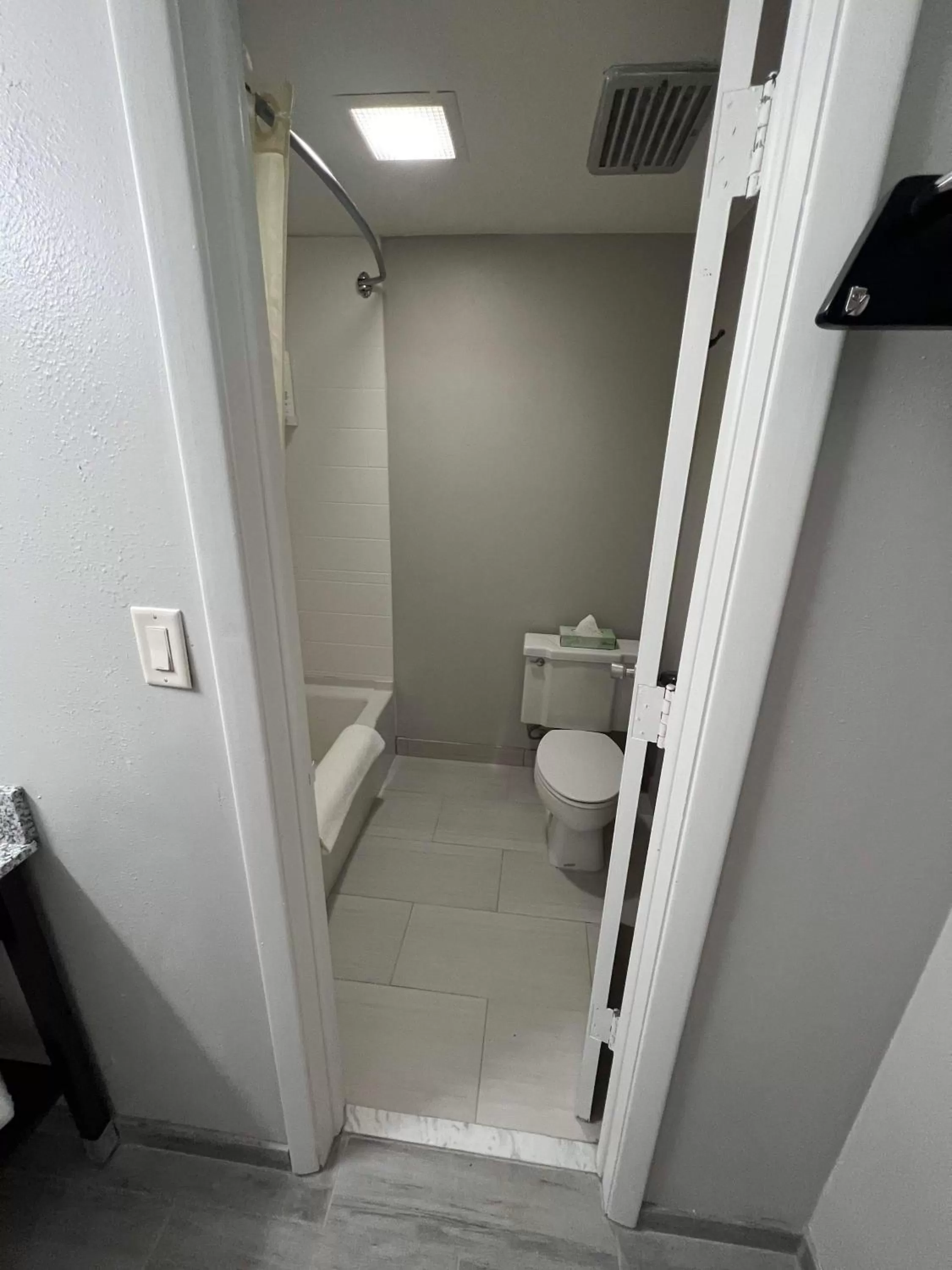 Bathroom in Days Inn by Wyndham Manitowoc