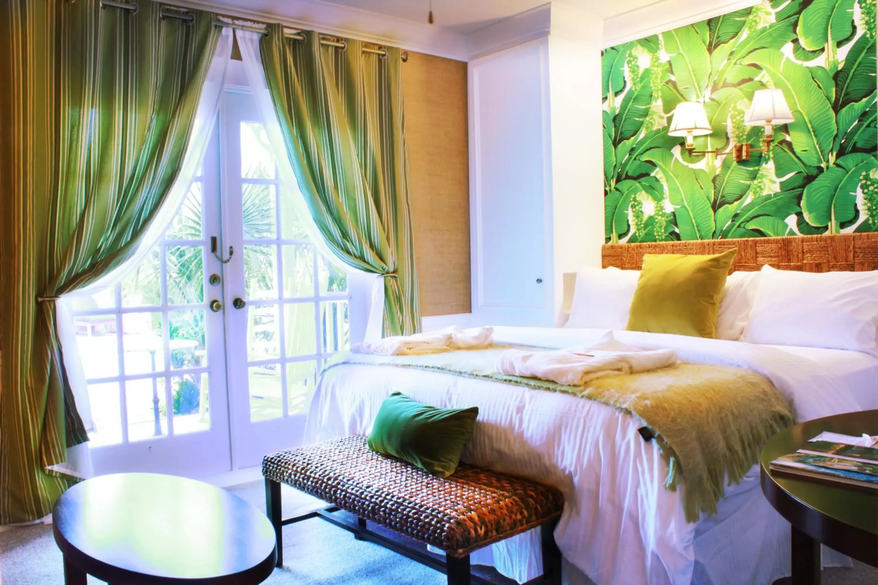 Poolside Cabana Room in The Riverview Hotel - New Smyrna Beach Poolside Cabana Room in The Riverview Hotel - New Smyrna Beach