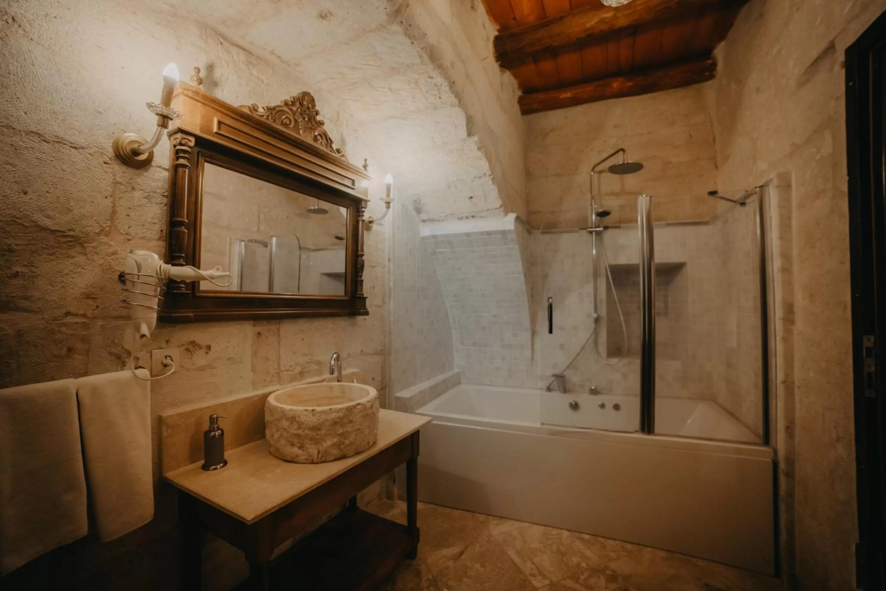 Bathroom in Dere Suites Cappadocia